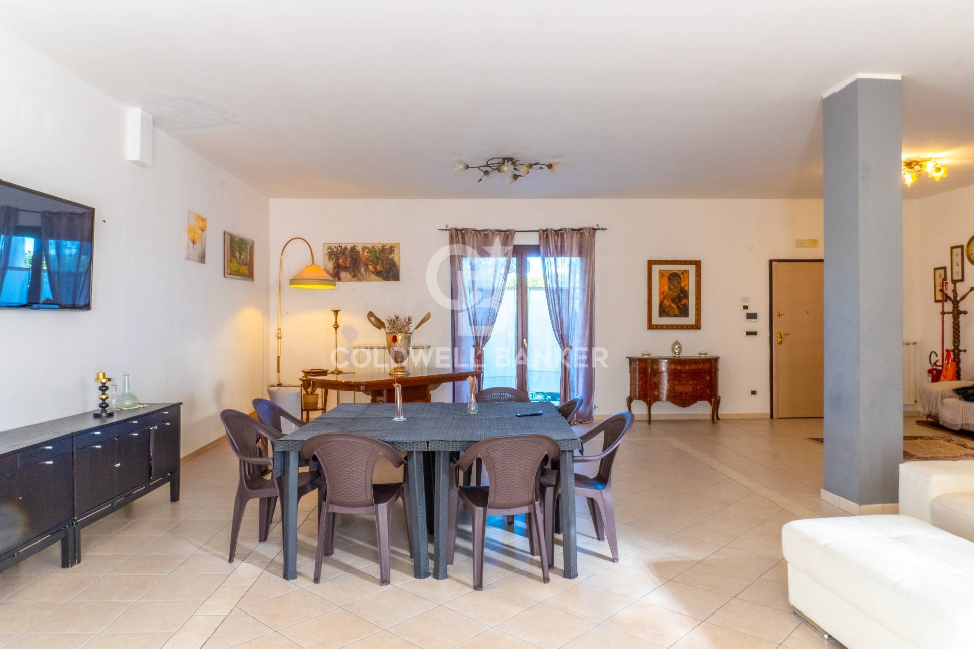 Trani, Barletta-Andria-Trani, 70059, IT, 5 Bedrooms Bedrooms, ,5 BathroomsBathrooms,Residential,For Sale,1967517