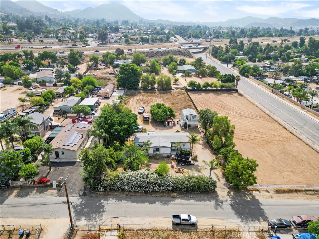 Wildomar, California, 92595, United States, 3 Bedrooms Bedrooms, ,2 BathroomsBathrooms,Residential,For Sale,1926188
