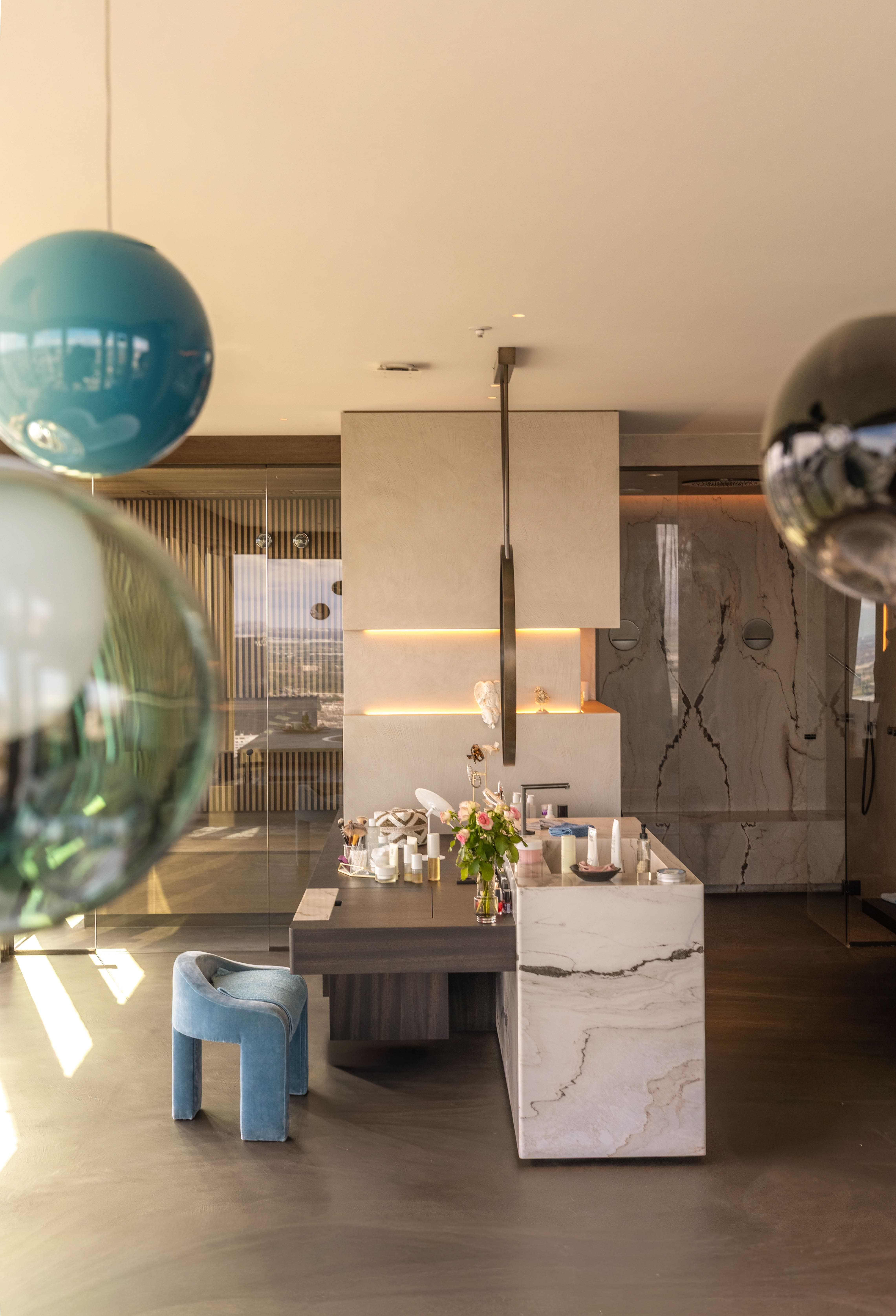  EEN BUITENGEWONE PENTHOUSE-RESIDENTIE MET TERRASSEN RONDOM EN EEN ADEMBENEMEND 3 - 物件實景