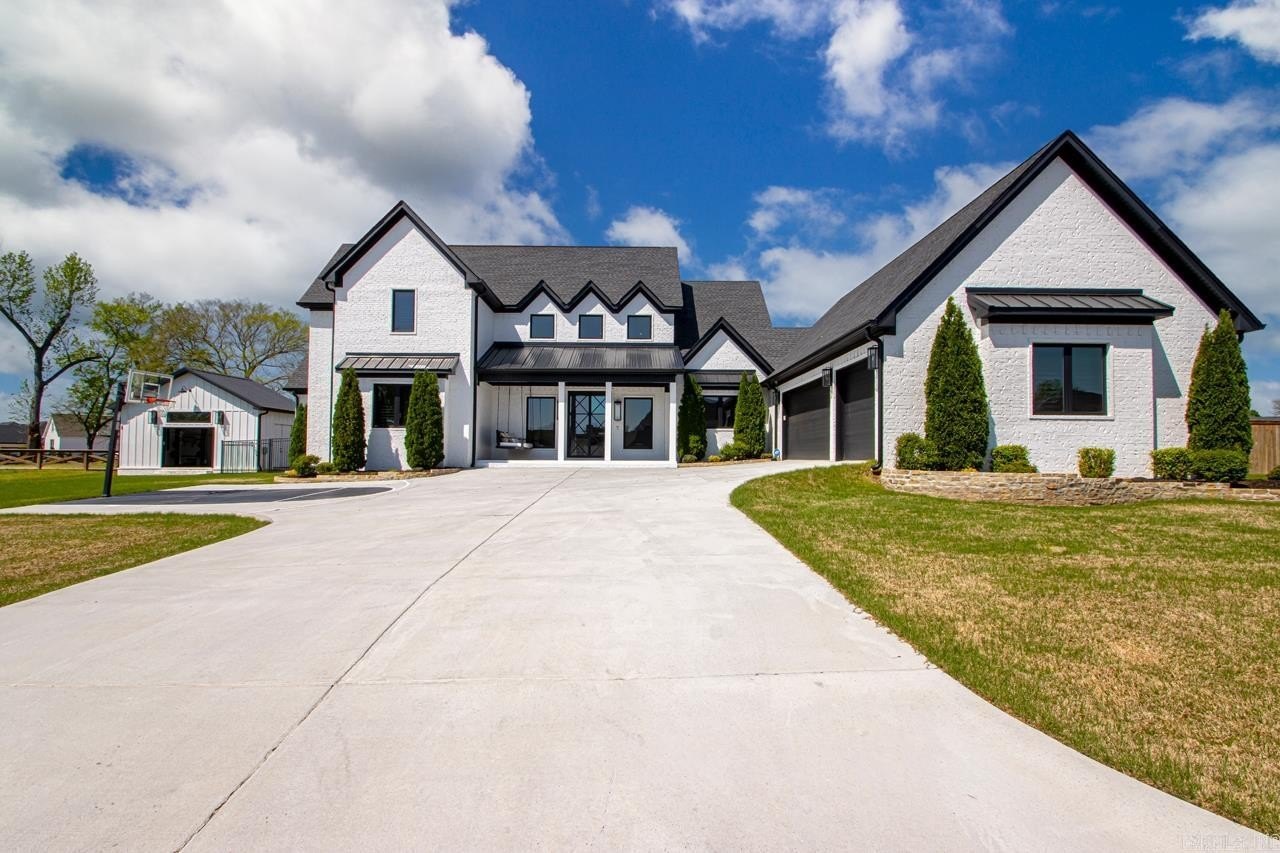 Benton, Arkansas, 72019, United States, 4 Bedrooms Bedrooms, ,3 BathroomsBathrooms,Residential,For Sale,1981558