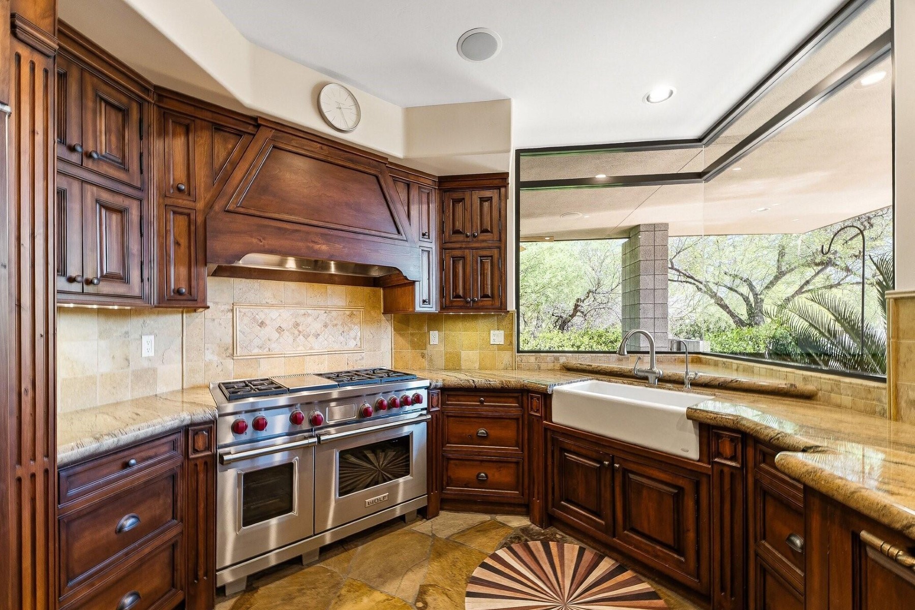  10675 E Fernwood Ln  Scottsdale, AZ - 物件實景