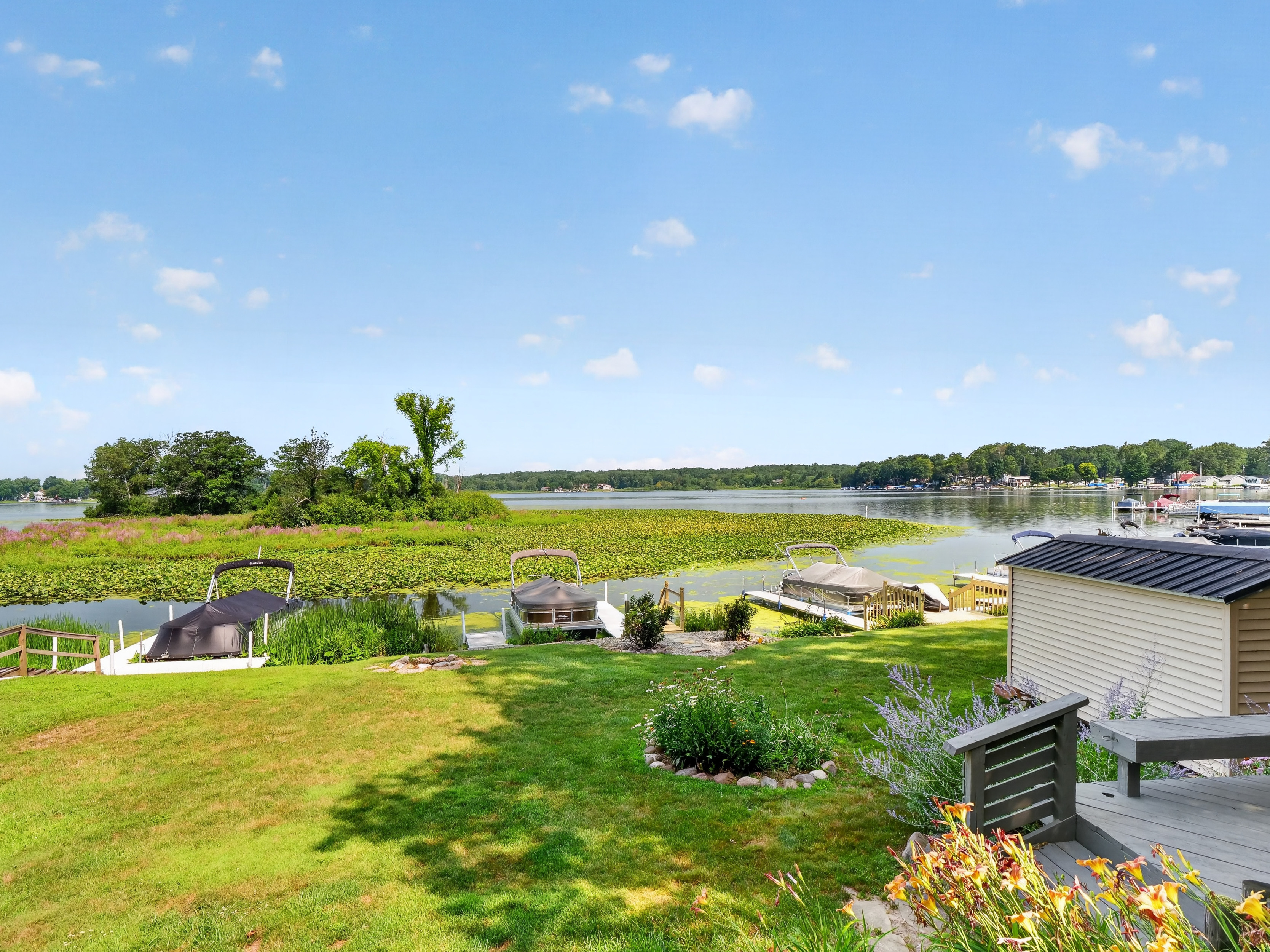  Four Bedroom Webster Lake Home - 物件實景