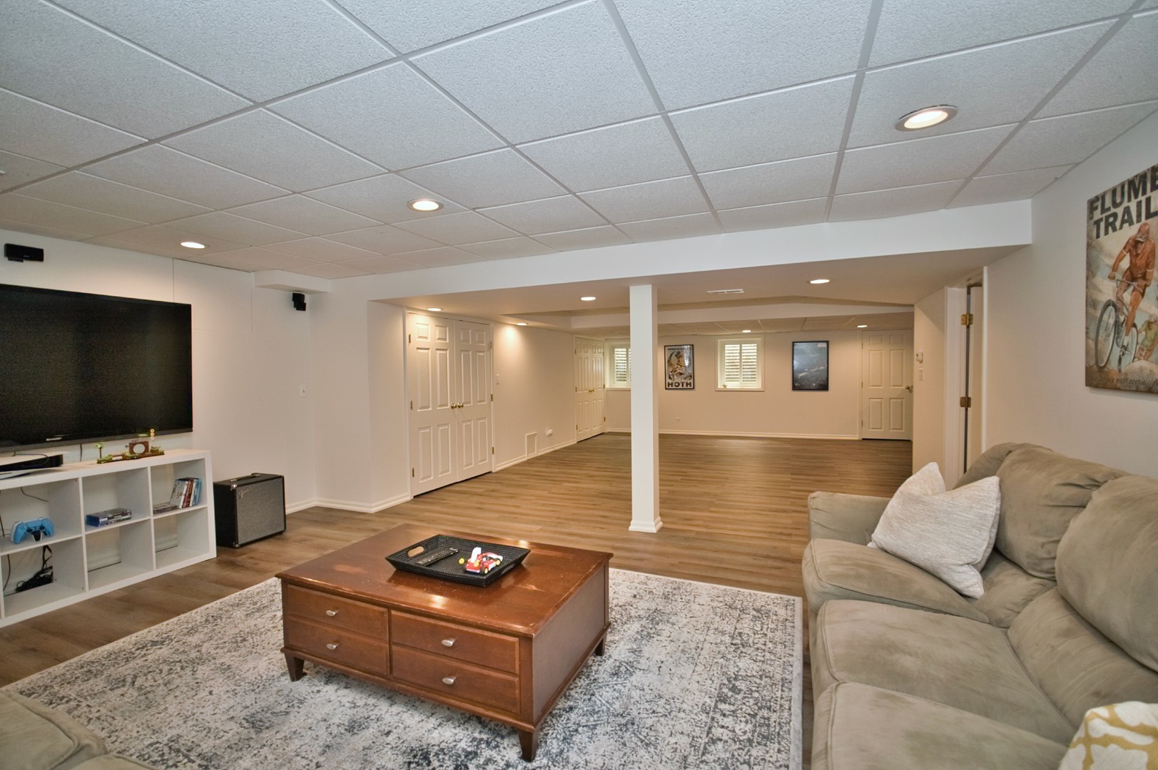 Lake Forest, Illinois, 60045, United States, 4 Bedrooms Bedrooms, ,5 BathroomsBathrooms,Residential,For Sale,1976497