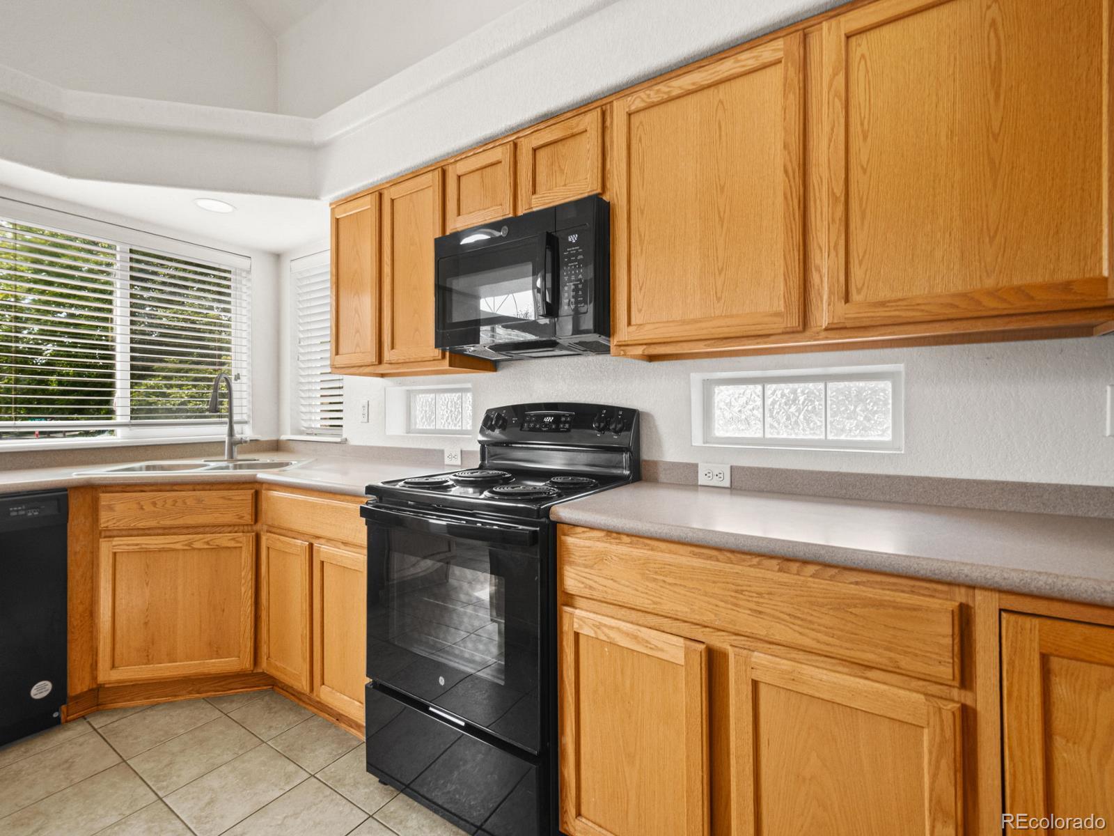 Westminster, Colorado, 80031, United States, 4 Bedrooms Bedrooms, ,3 BathroomsBathrooms,Residential,For Sale,1975874