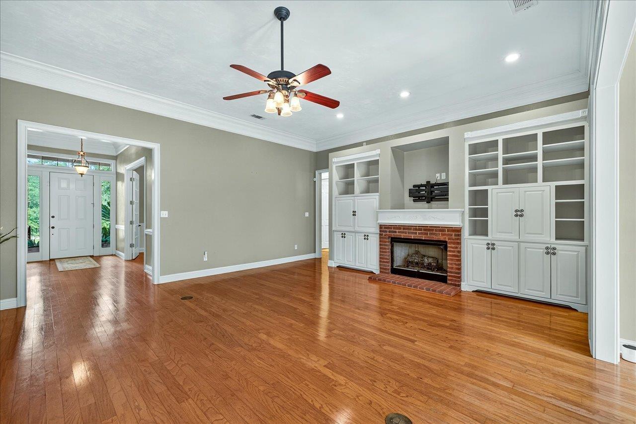 Tallahassee, Florida, 32309, United States, 4 Bedrooms Bedrooms, ,3 BathroomsBathrooms,Residential,For Sale,1805421