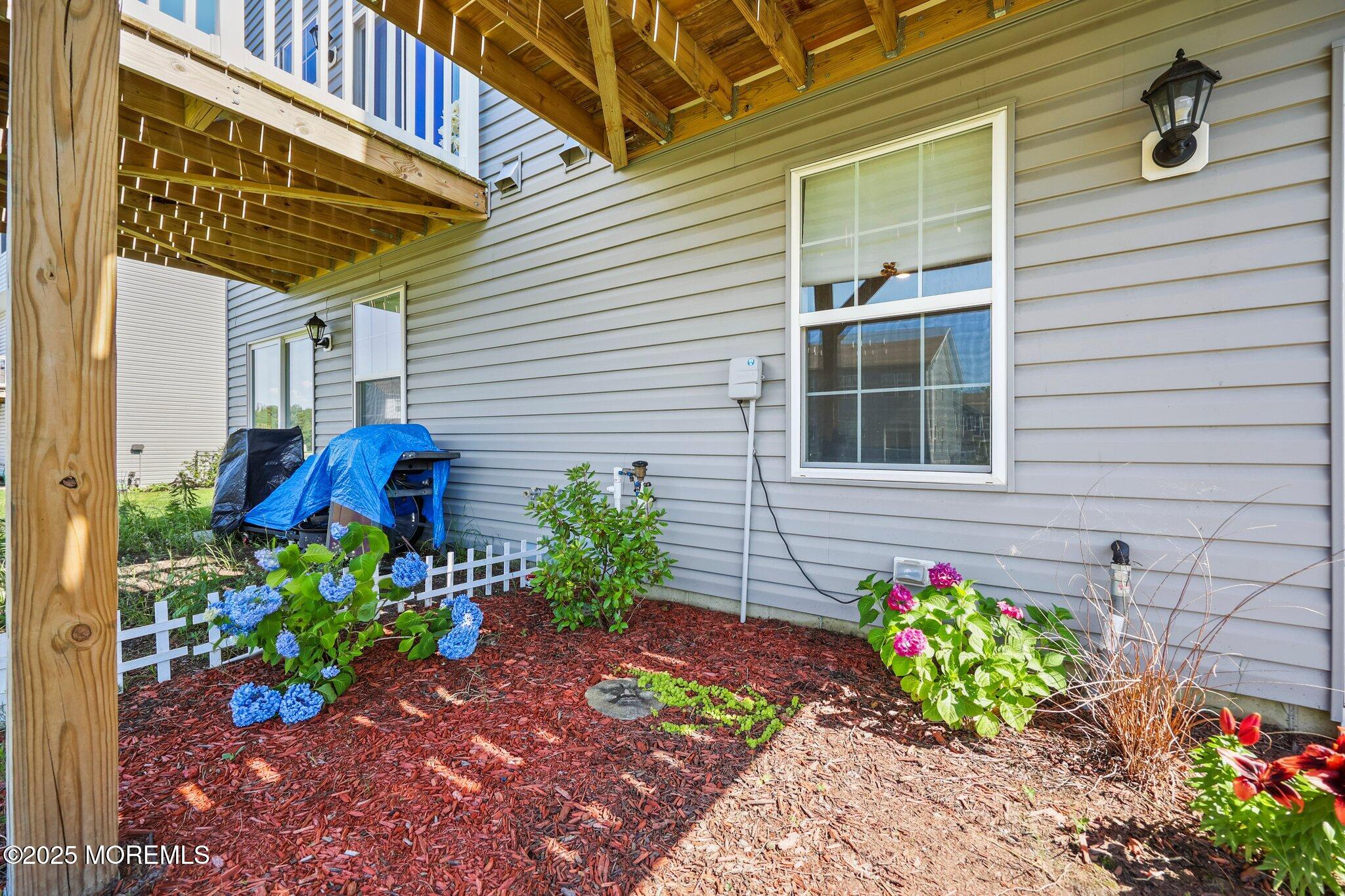 Jackson, New Jersey, 08527, United States, 3 Bedrooms Bedrooms, ,4 BathroomsBathrooms,Residential,For Sale,1979150