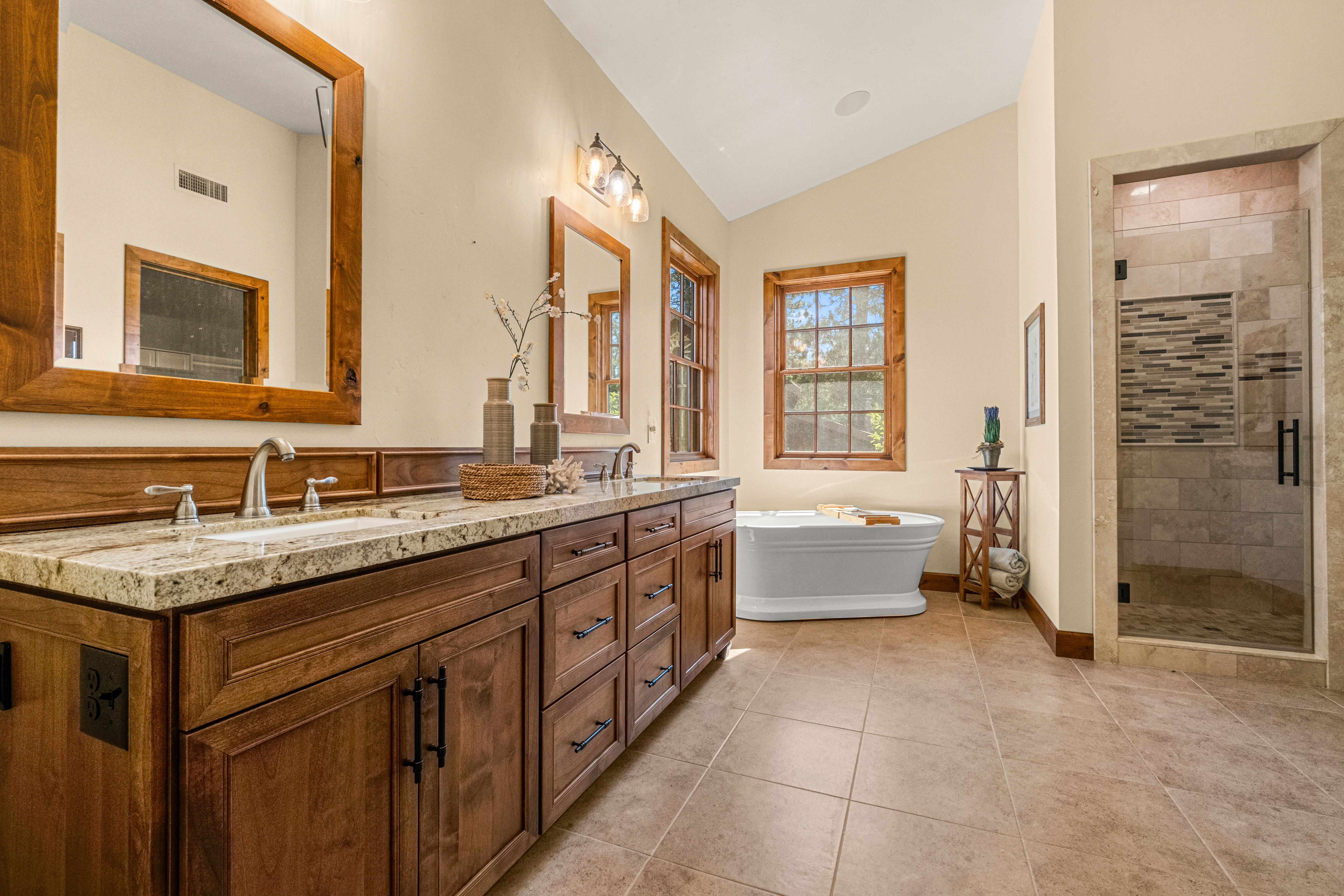  7330 Perry Creek Road, Somerset, CA 95684 - 物件實景