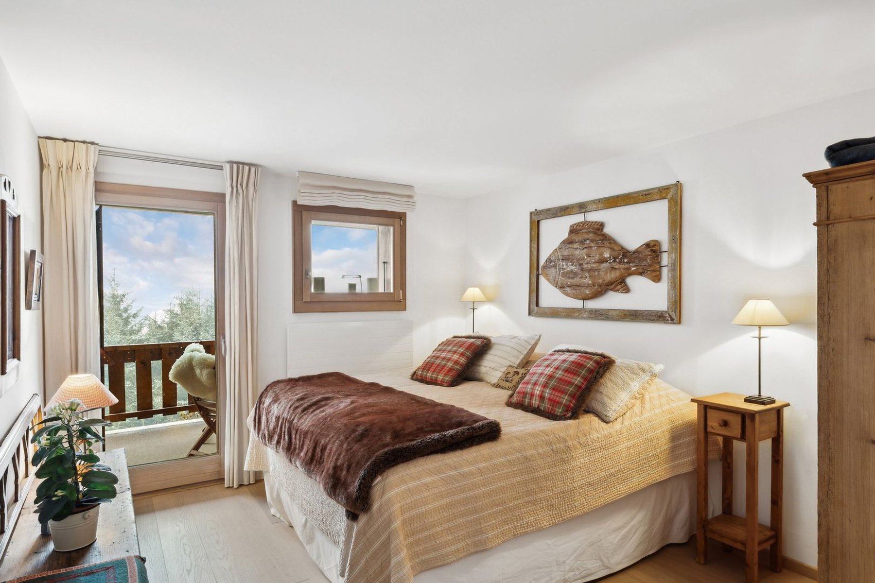 Very nice 6 rooms, 3 south-facing balconies, beautiful view, quiet, close to the - 物件實景