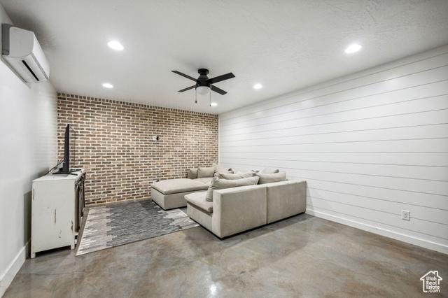 St. George, Utah, 84790, United States, 6 Bedrooms Bedrooms, ,5 BathroomsBathrooms,Residential,For Sale,1922816
