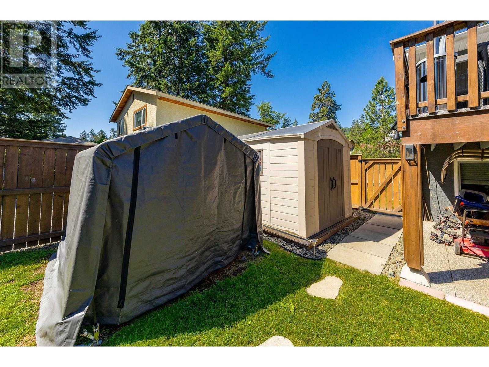 WEST KELOWNA, British Columbia, V4T 1B8, CA, 3 Bedrooms Bedrooms, ,2 BathroomsBathrooms,Residential,For Sale,1859691