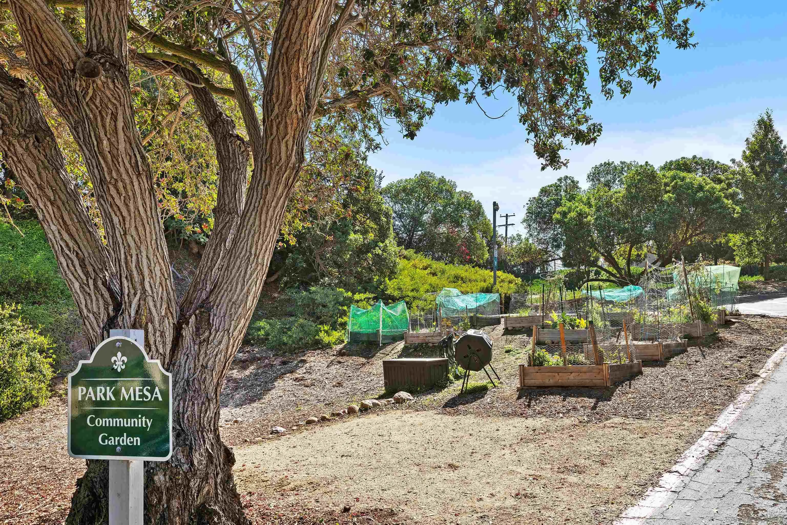 San Diego, California, 92111, United States, 2 Bedrooms Bedrooms, ,3 BathroomsBathrooms,Residential,For Sale,2003271