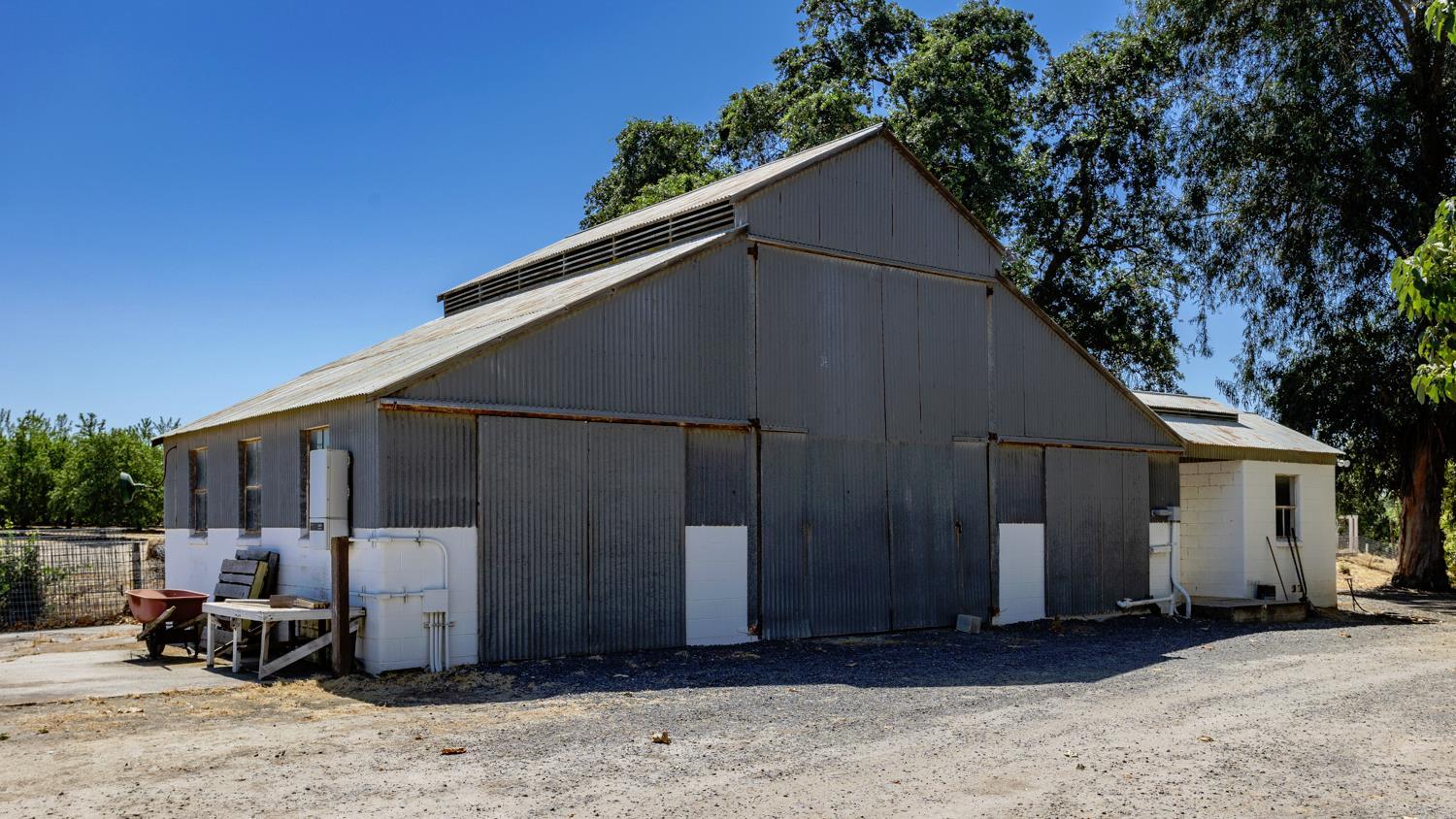 Oakdale, California, 95361, United States, 3 Bedrooms Bedrooms, ,2 BathroomsBathrooms,Residential,For Sale,1982799