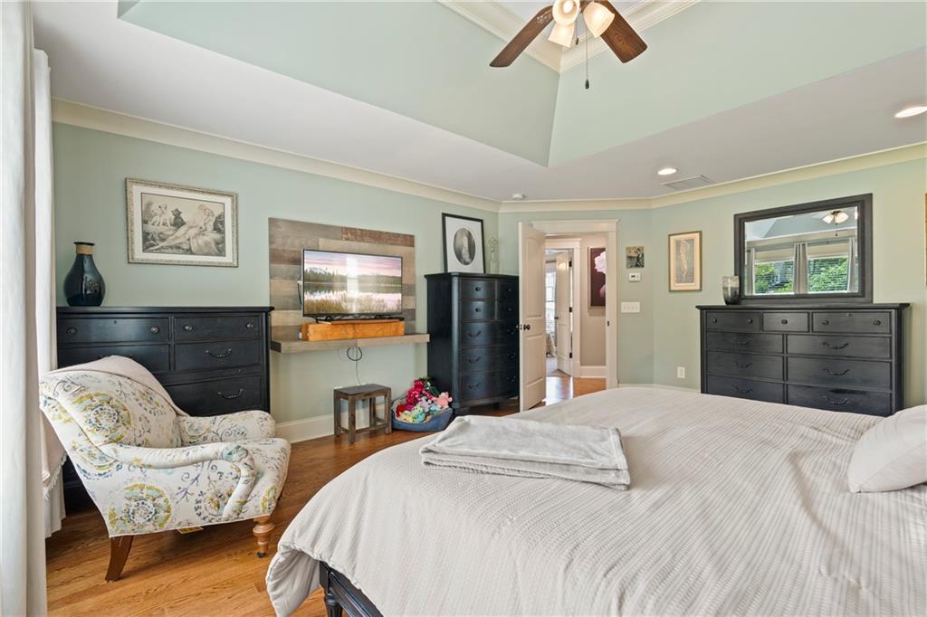 Marietta, Georgia, 30060, United States, 5 Bedrooms Bedrooms, ,4 BathroomsBathrooms,Residential,For Sale,1973923