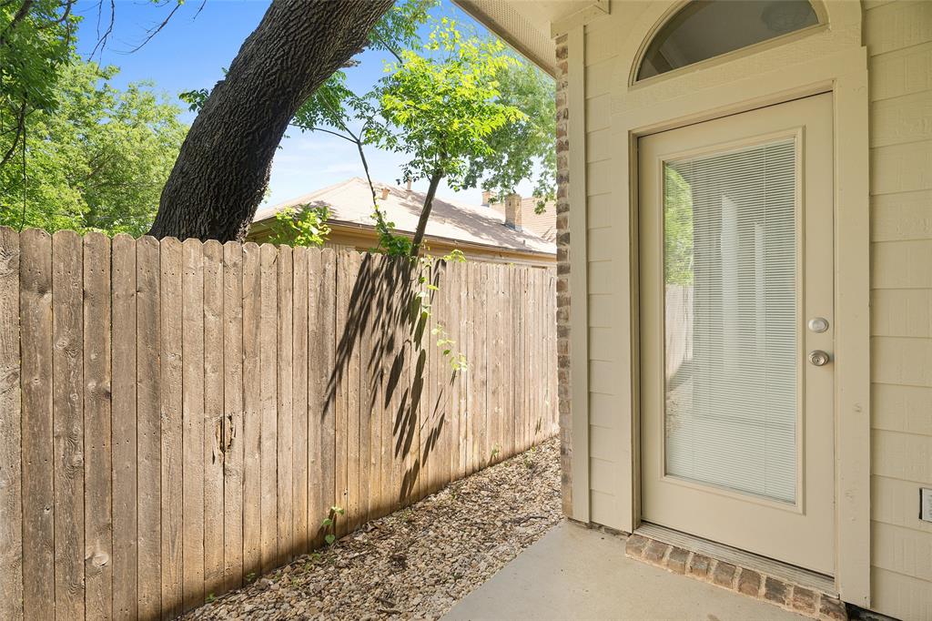 Fort Worth, Texas, 76110, United States, 6 Bedrooms Bedrooms, ,4 BathroomsBathrooms,Residential,For Sale,1837123