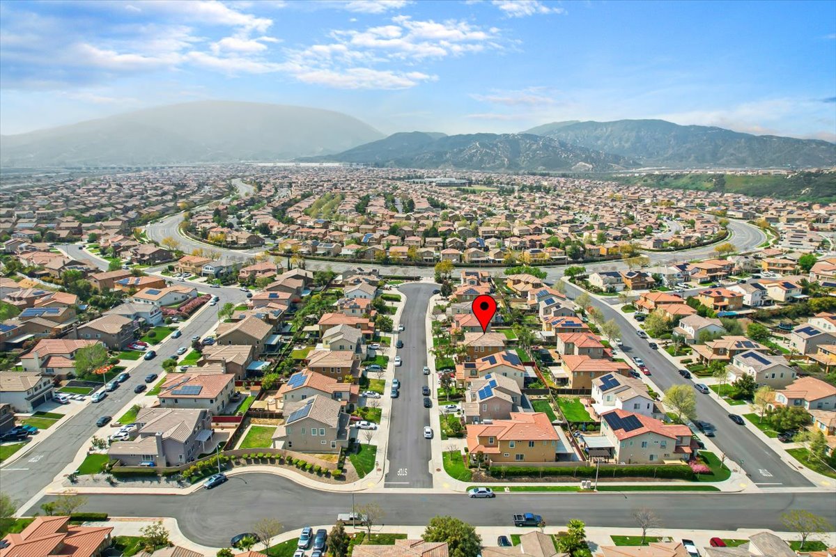 San Bernardino, California, 92407, United States, 4 Bedrooms Bedrooms, ,3 BathroomsBathrooms,Residential,For Sale,1978188