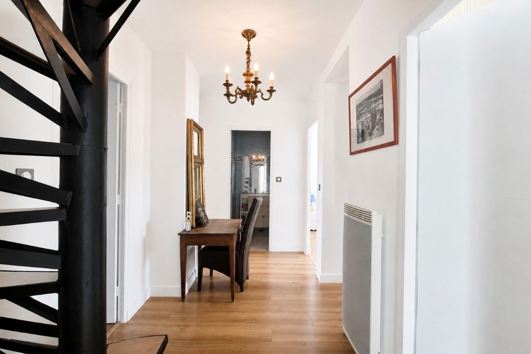  Unique – Narbonne house (200 m²) – 6 bedrooms, living room opening onto a patio… - 物件實景