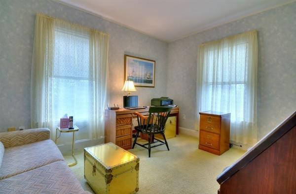 Quincy, Massachusetts, 02169, United States, 4 Bedrooms Bedrooms, ,2 BathroomsBathrooms,Residential,For Sale,1942556