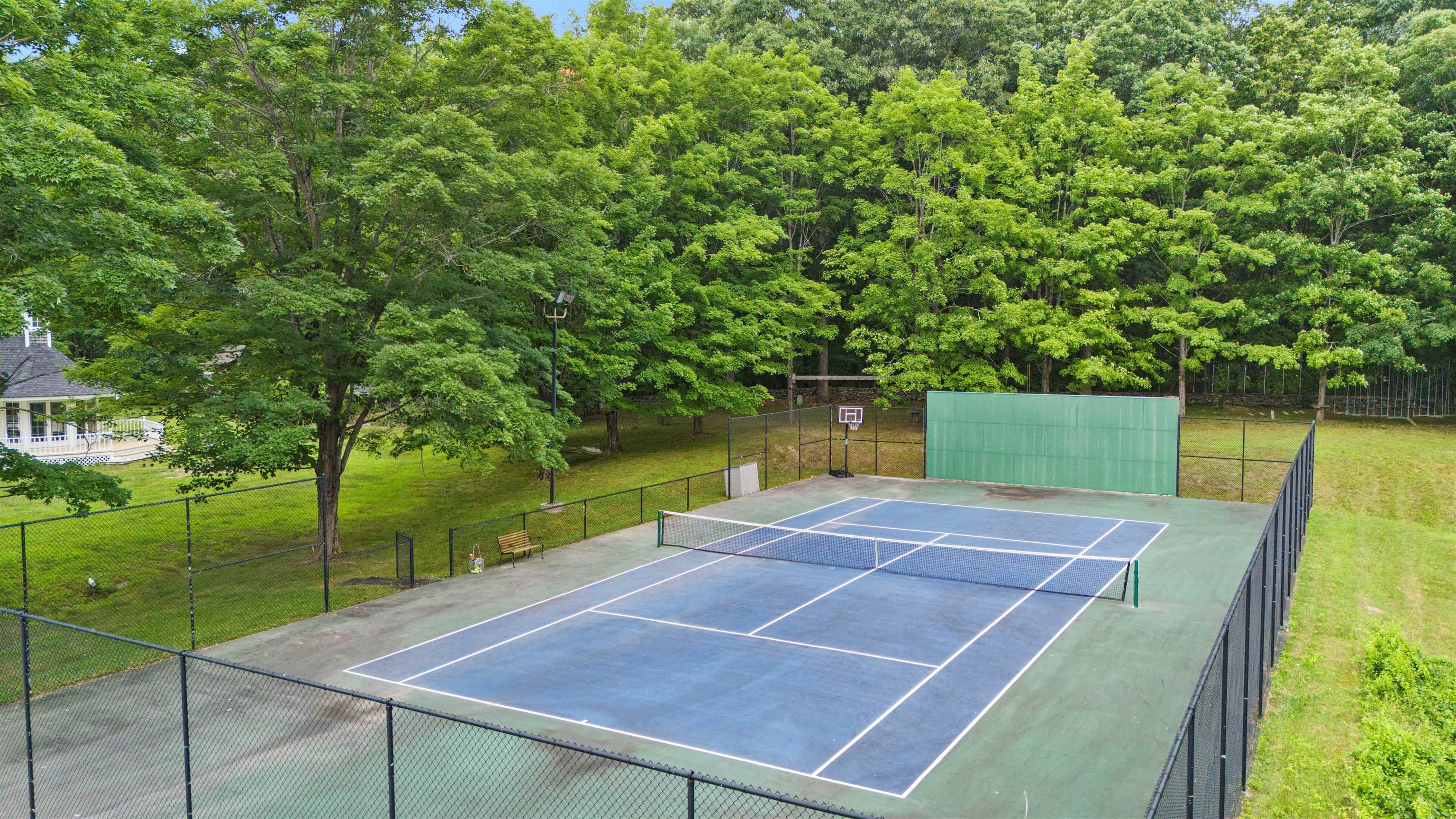 Hollis, New Hampshire, 03049, United States, 7 Bedrooms Bedrooms, ,5 BathroomsBathrooms,Residential,For Sale,1934449
