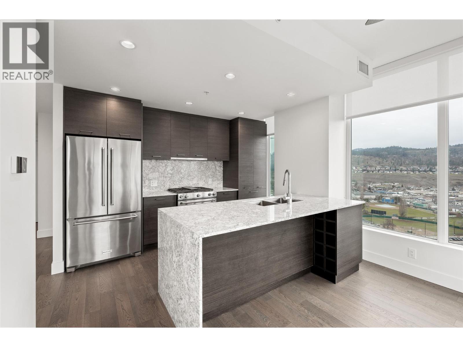 KELOWNA, British Columbia, V1Y 0J4, CA, 2 Bedrooms Bedrooms, ,2 BathroomsBathrooms,Residential,For Sale,1910840