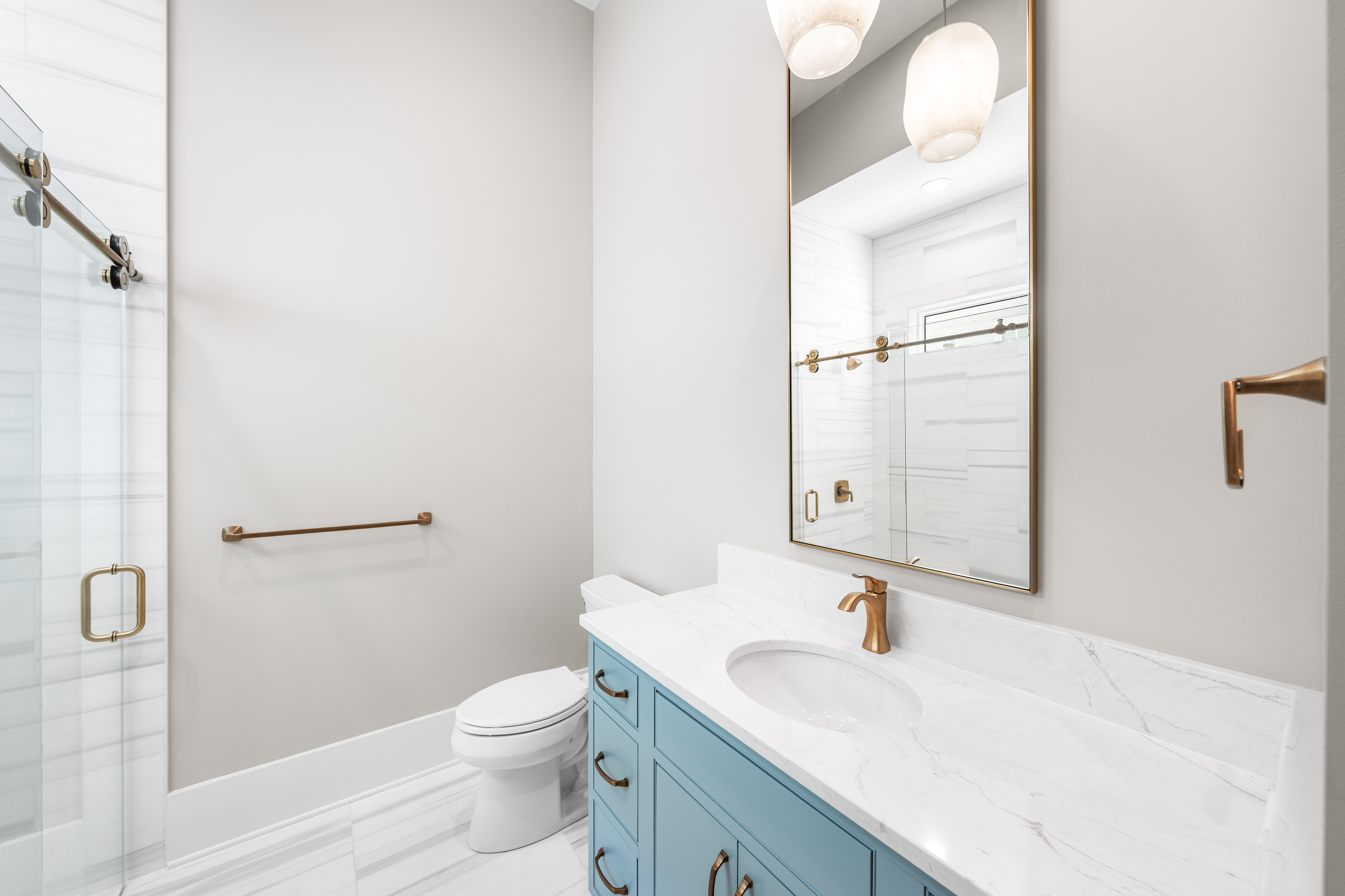  Magnificent Half-Acre Estate With Outdoor Oasis and Casita - 物件實景