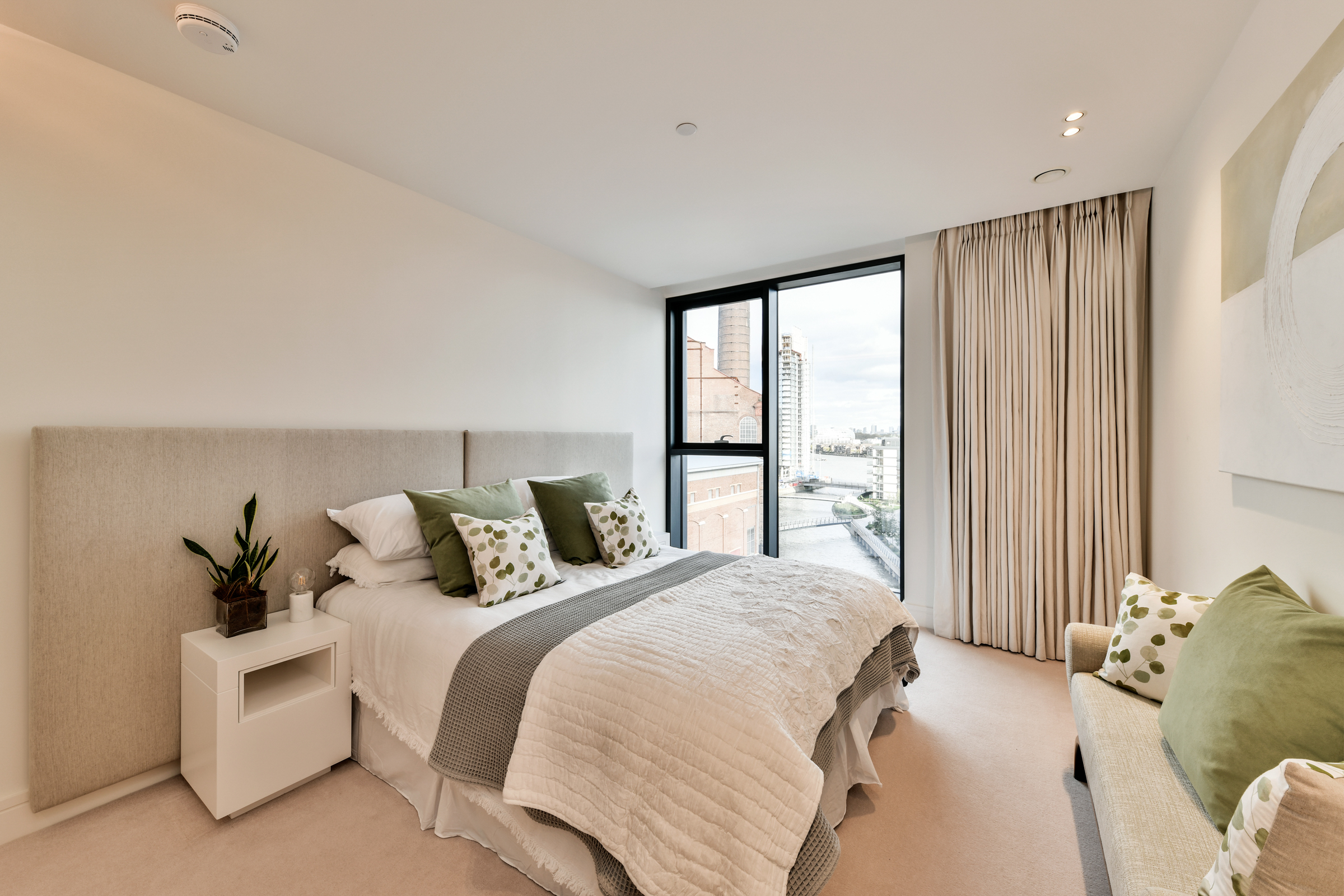  A light-filled three-bedroom apartment with three balconies in Chelsea Creek - 物件實景