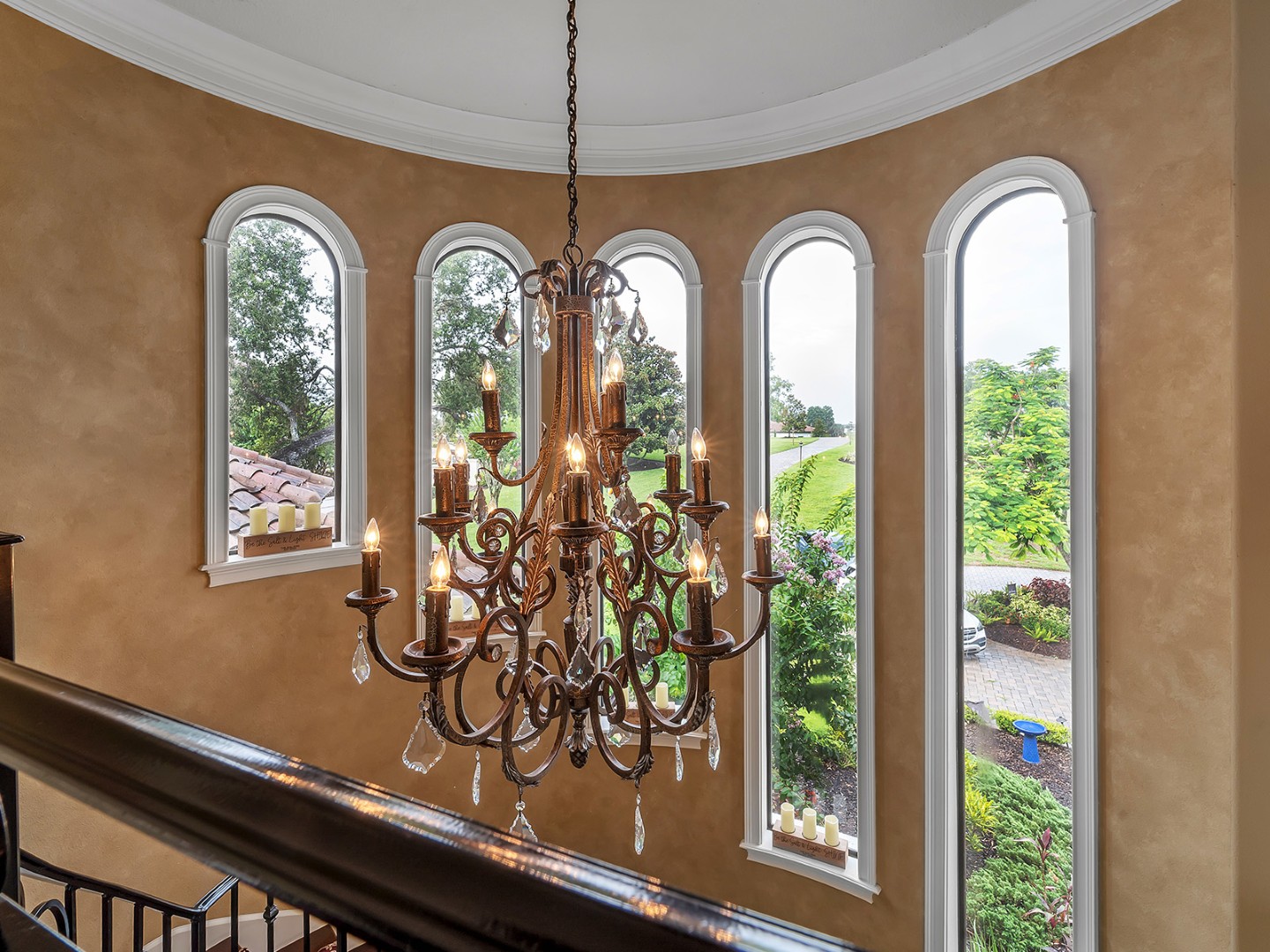 Thonotosassa, Florida, 33592, United States, 5 Bedrooms Bedrooms, ,6 BathroomsBathrooms,Residential,For Sale,1979751