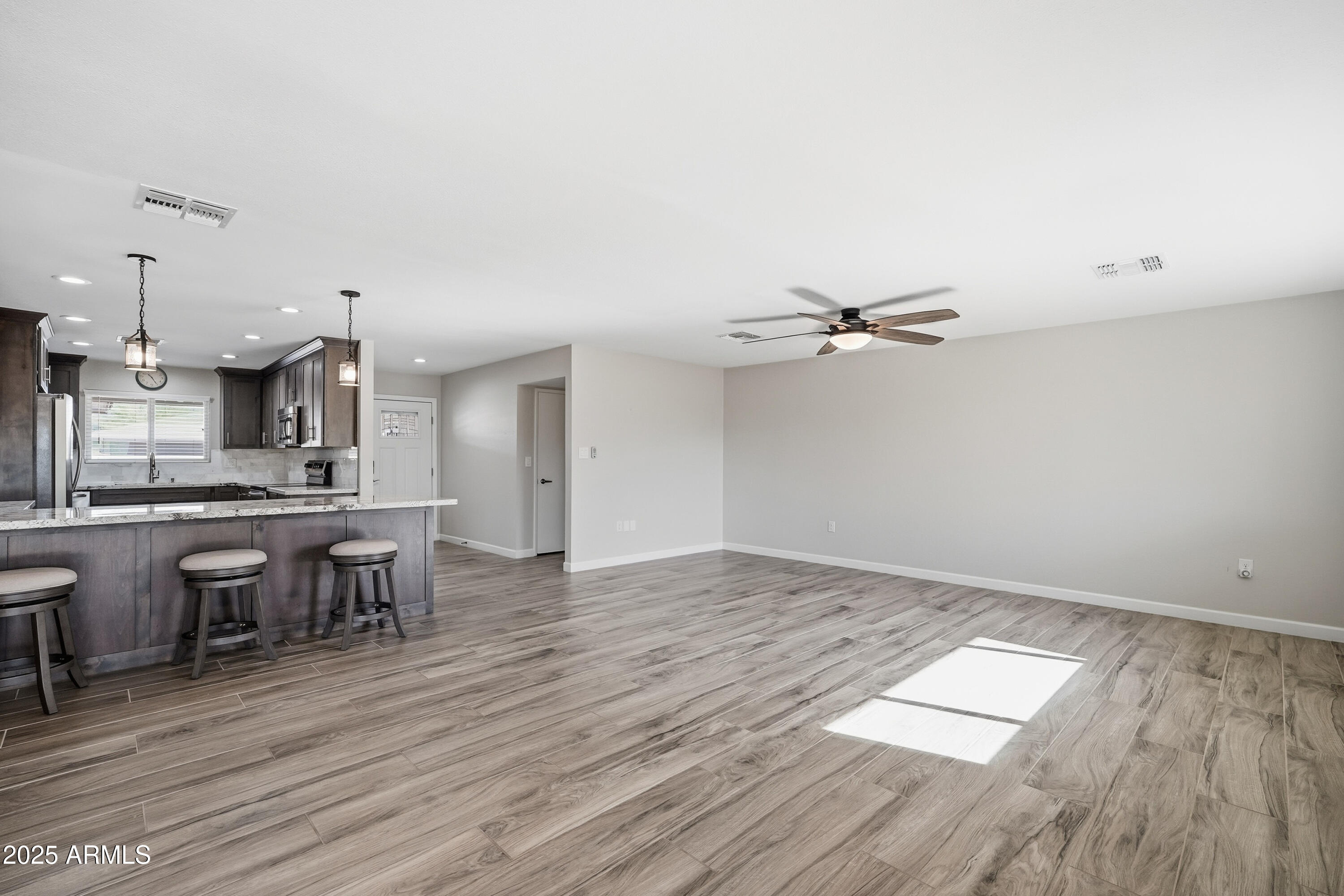 Sun City, Arizona, 85351, United States, 4 Bedrooms Bedrooms, ,2 BathroomsBathrooms,Residential,For Sale,1998355