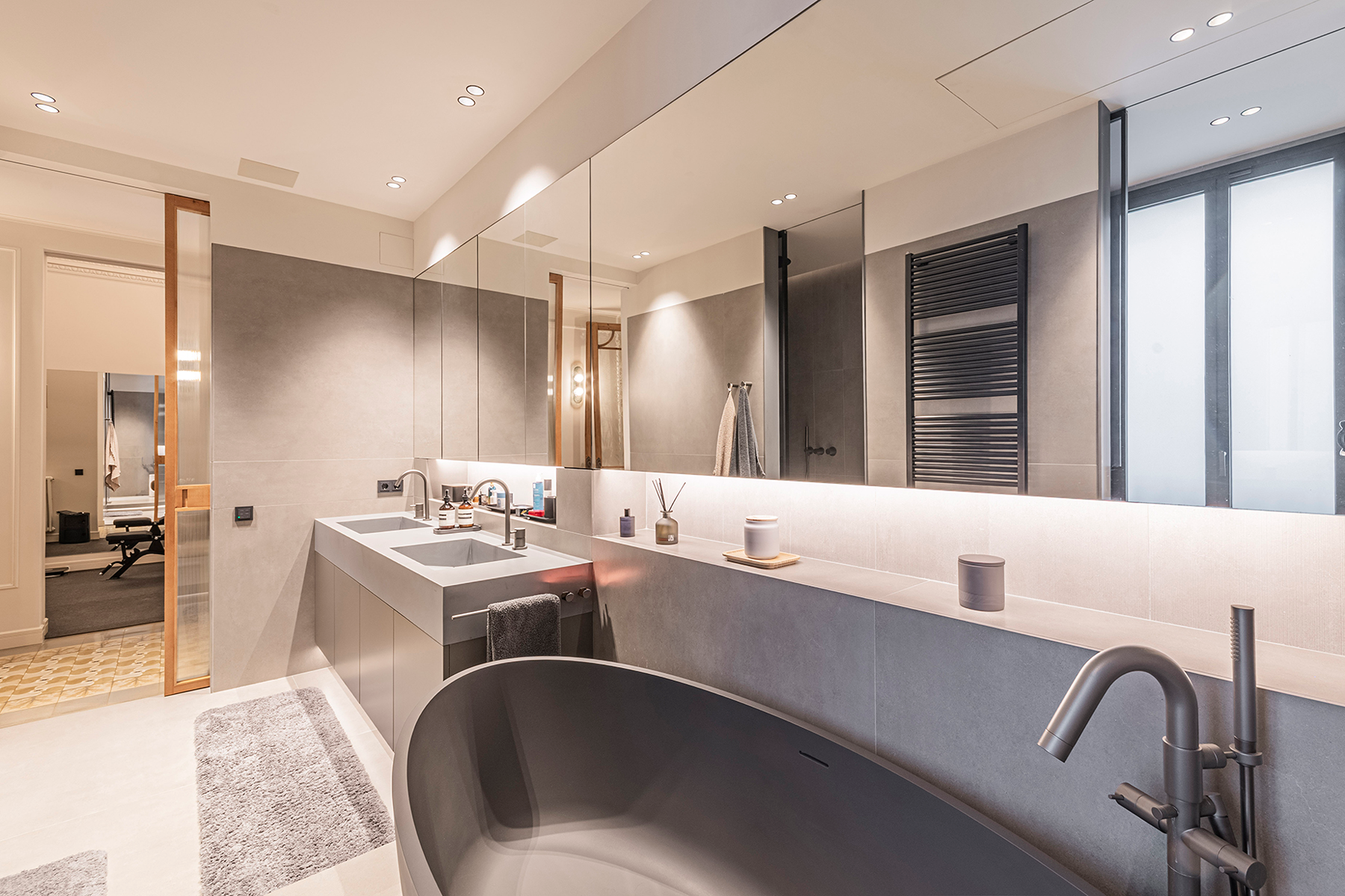  Apartment with extraordinary finishes in the heart of Eixample Izquierdo - 物件實景