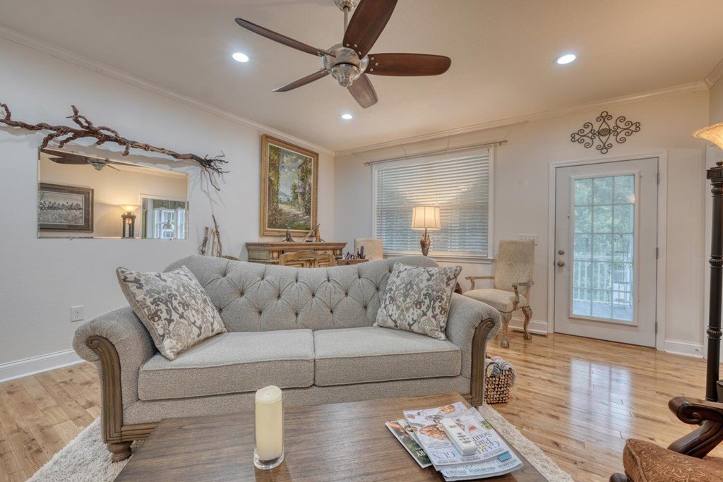 Blairsville, Georgia, 30512, United States, 4 Bedrooms Bedrooms, ,3 BathroomsBathrooms,Residential,For Sale,1983260