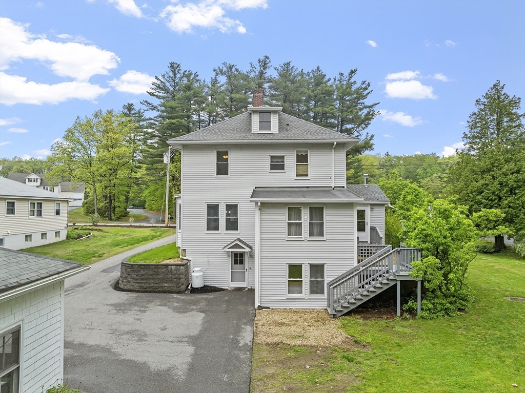 Lunenburg, Massachusetts, 01462, United States, 4 Bedrooms Bedrooms, ,2 BathroomsBathrooms,Residential,For Sale,1876161