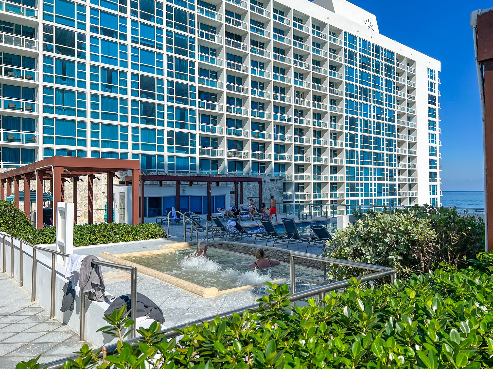  6899 Collins Ave, Miami Beach, FL, 33141 - 物件實景