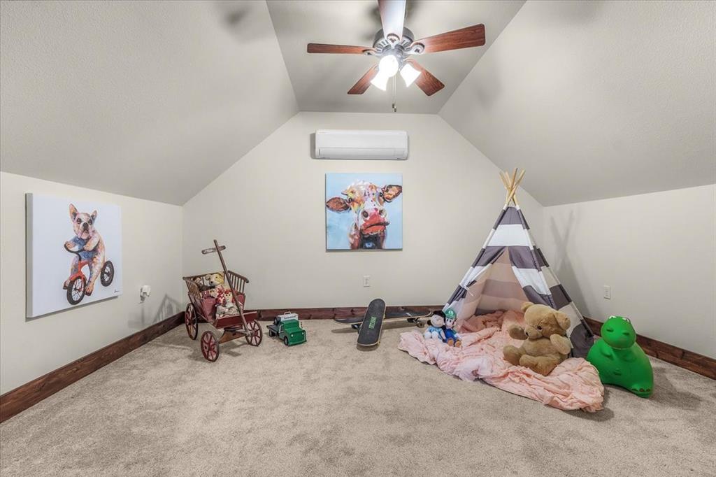 Weatherford, Texas, 76085, United States, 4 Bedrooms Bedrooms, ,3 BathroomsBathrooms,Residential,For Sale,2035850
