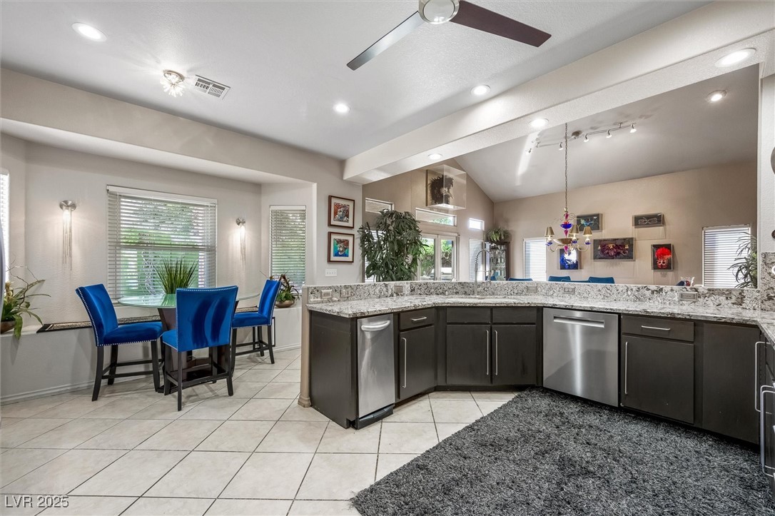 Las Vegas, Nevada, 89121, United States, 3 Bedrooms Bedrooms, ,3 BathroomsBathrooms,Residential,For Sale,1988957