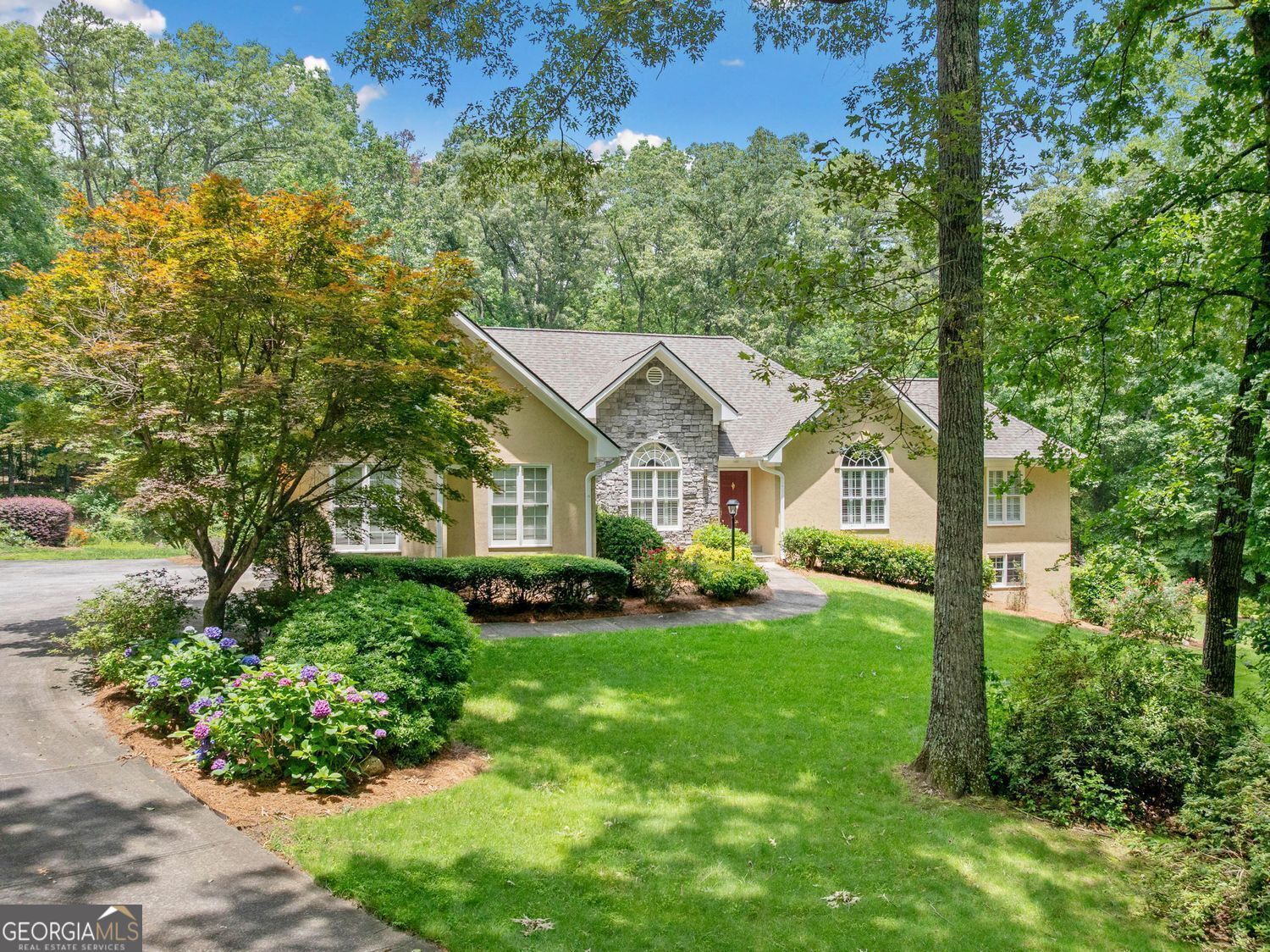 Canton, Georgia, 30114, United States, 4 Bedrooms Bedrooms, ,4 BathroomsBathrooms,Residential,For Sale,1860332