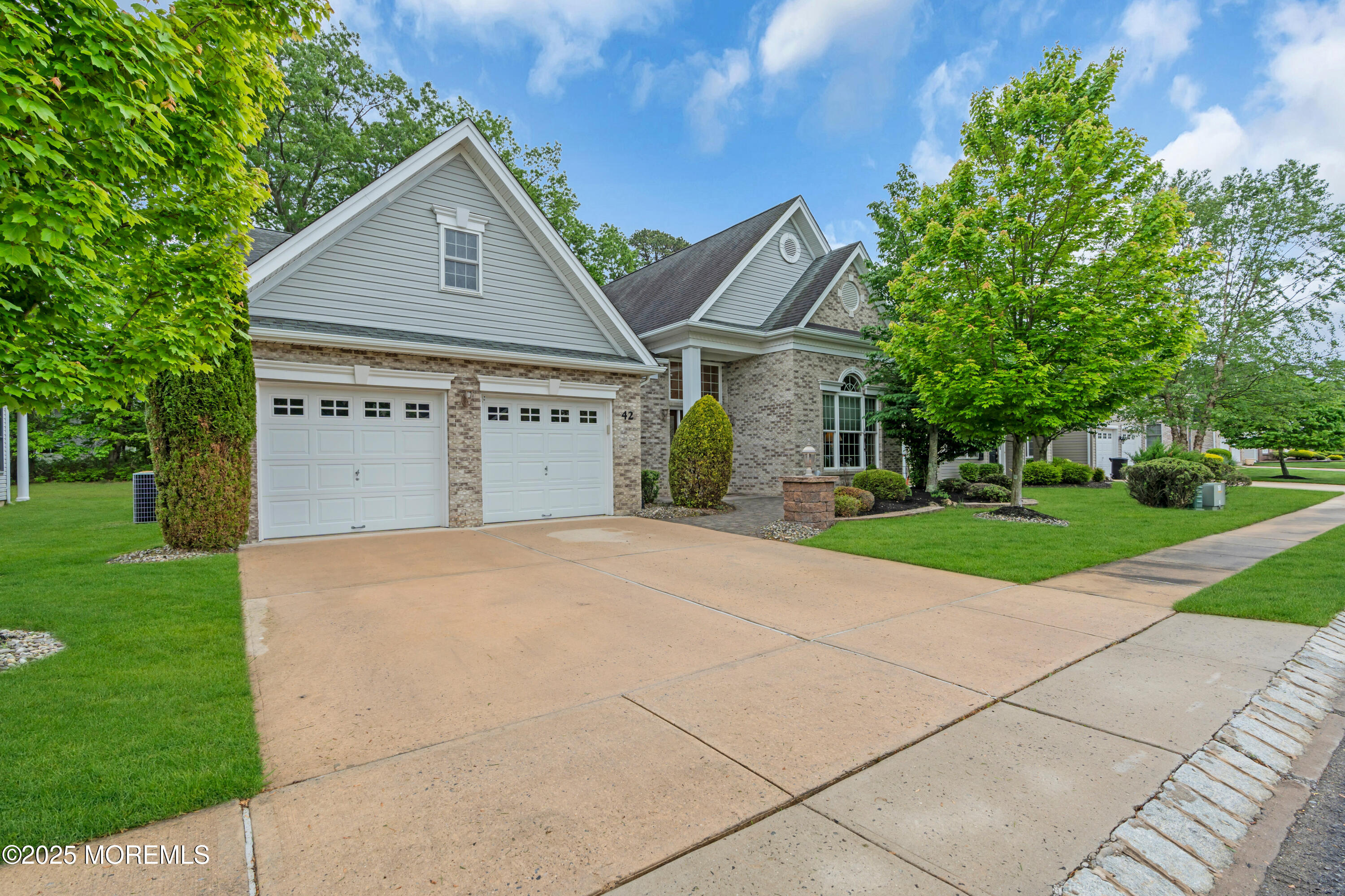 Freehold, New Jersey, 07728, United States, 2 Bedrooms Bedrooms, ,2 BathroomsBathrooms,Residential,For Sale,1929007
