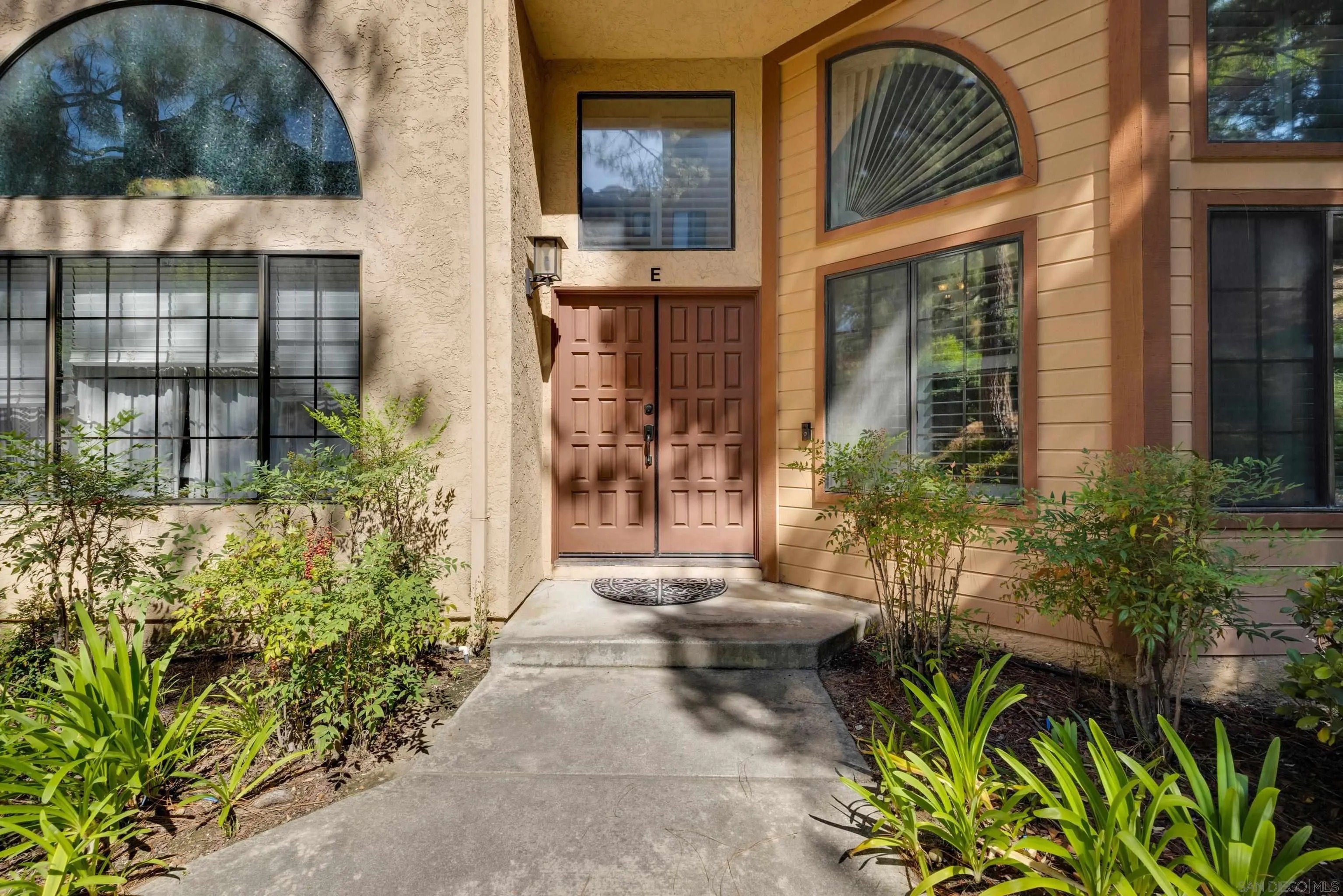 San Diego, California, 92119, United States, 3 Bedrooms Bedrooms, ,3 BathroomsBathrooms,Residential,For Sale,1910844