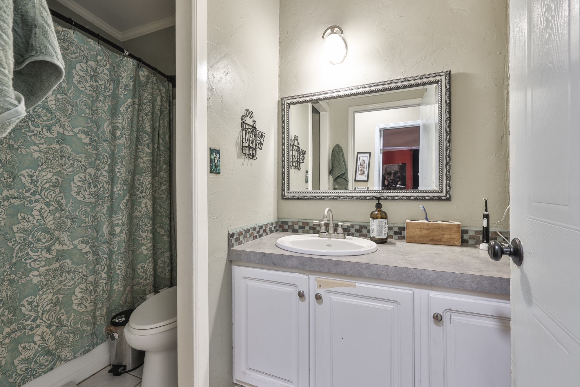 Wimauma, Florida, 33598, United States, 3 Bedrooms Bedrooms, ,2 BathroomsBathrooms,Residential,For Sale,2016610