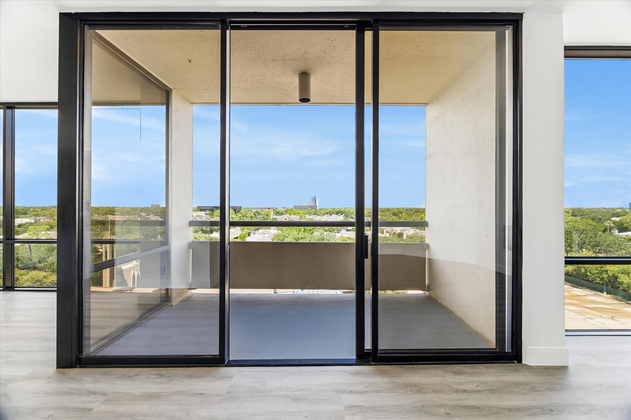  1111 Bering Drive #805 - 物件實景