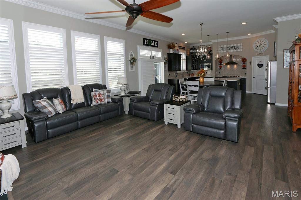 Wentzville, Missouri, 63385, United States, 3 Bedrooms Bedrooms, ,3 BathroomsBathrooms,Residential,For Sale,1958950