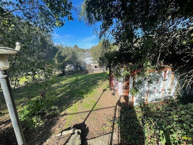 Oakland, California, 94605, United States, 3 Bedrooms Bedrooms, ,1 BathroomBathrooms,Residential,For Sale,2011144