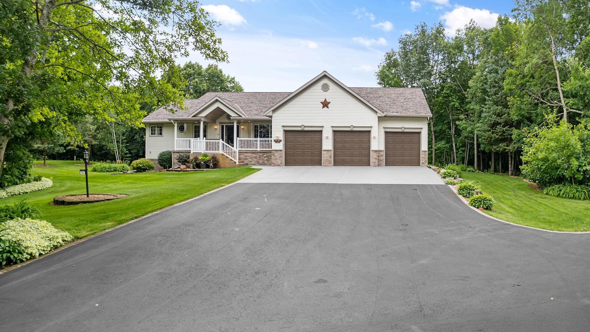 Alexandria Twp, Minnesota, 56308, United States, 3 Bedrooms Bedrooms, ,3 BathroomsBathrooms,Residential,For Sale,1903726