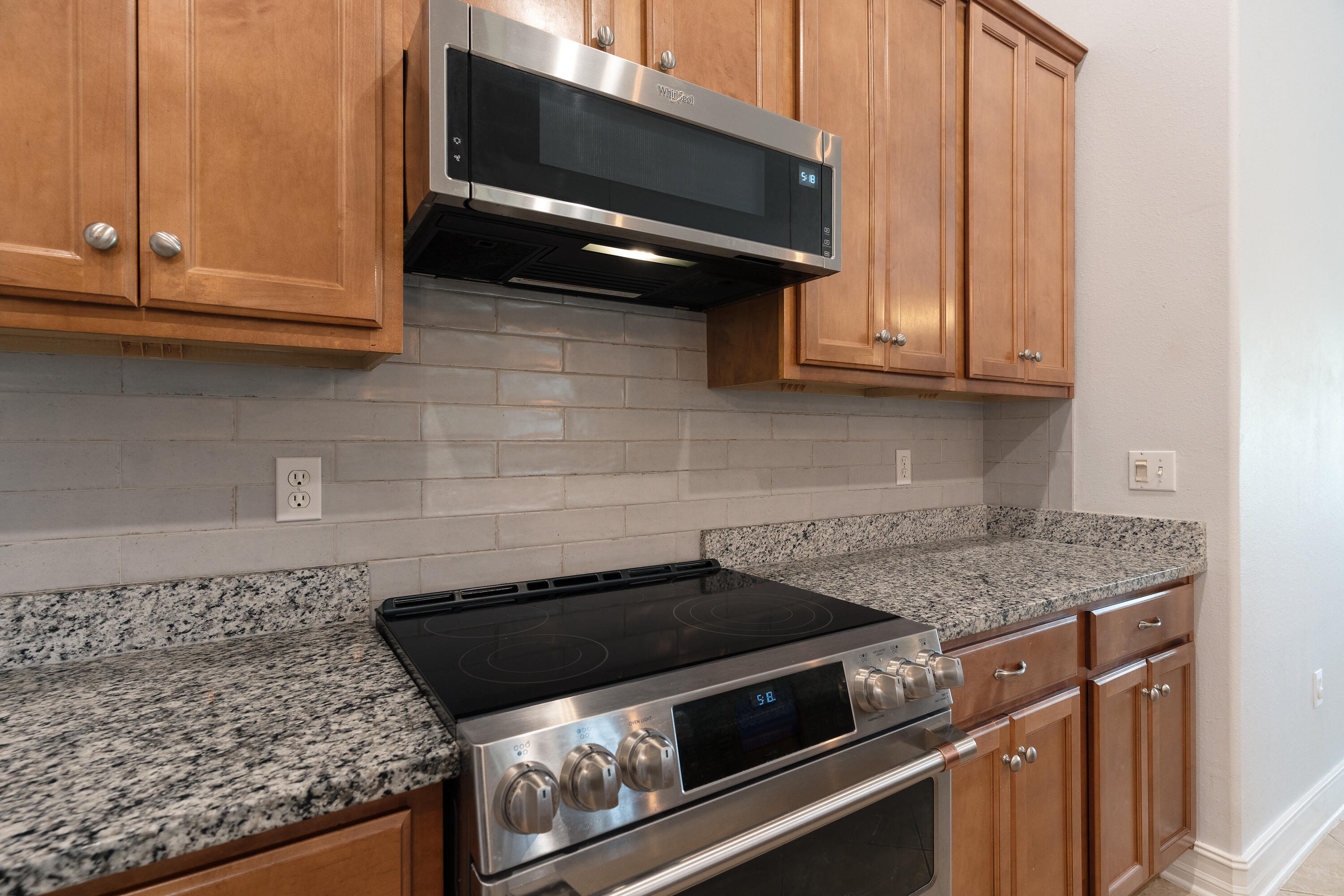 Freeport, Florida, 32439, United States, 4 Bedrooms Bedrooms, ,3 BathroomsBathrooms,Residential,For Sale,1948335