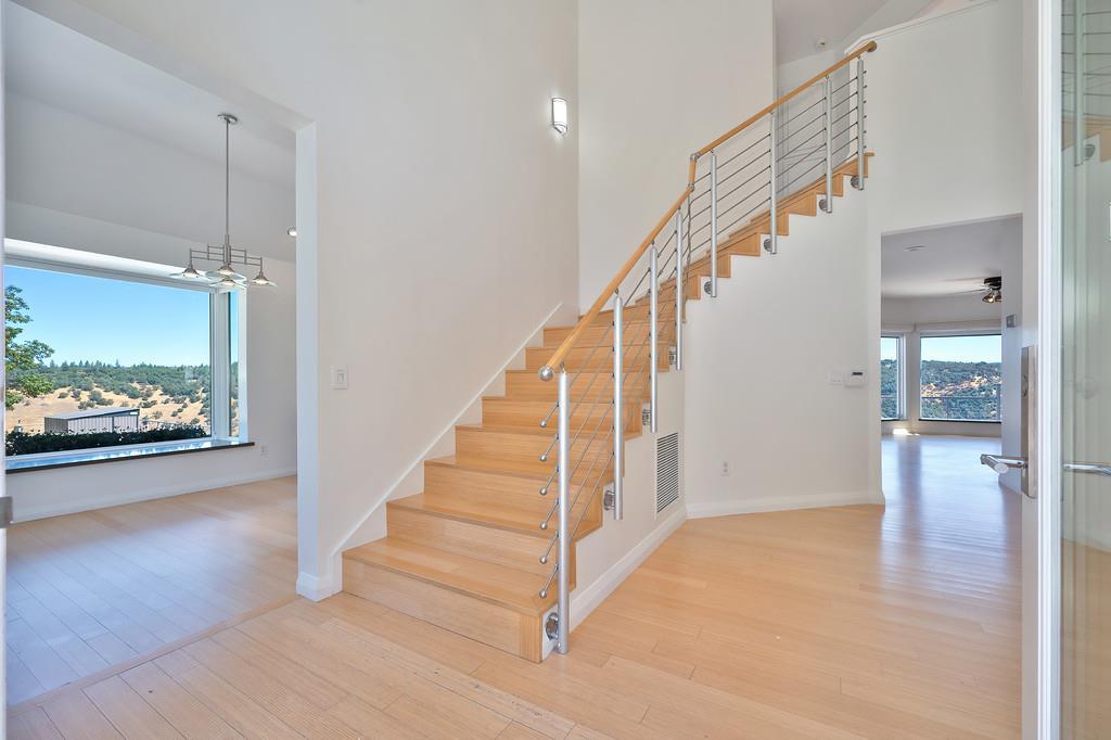 Placerville, California, 95667, United States, 4 Bedrooms Bedrooms, ,5 BathroomsBathrooms,Residential,For Sale,1982324