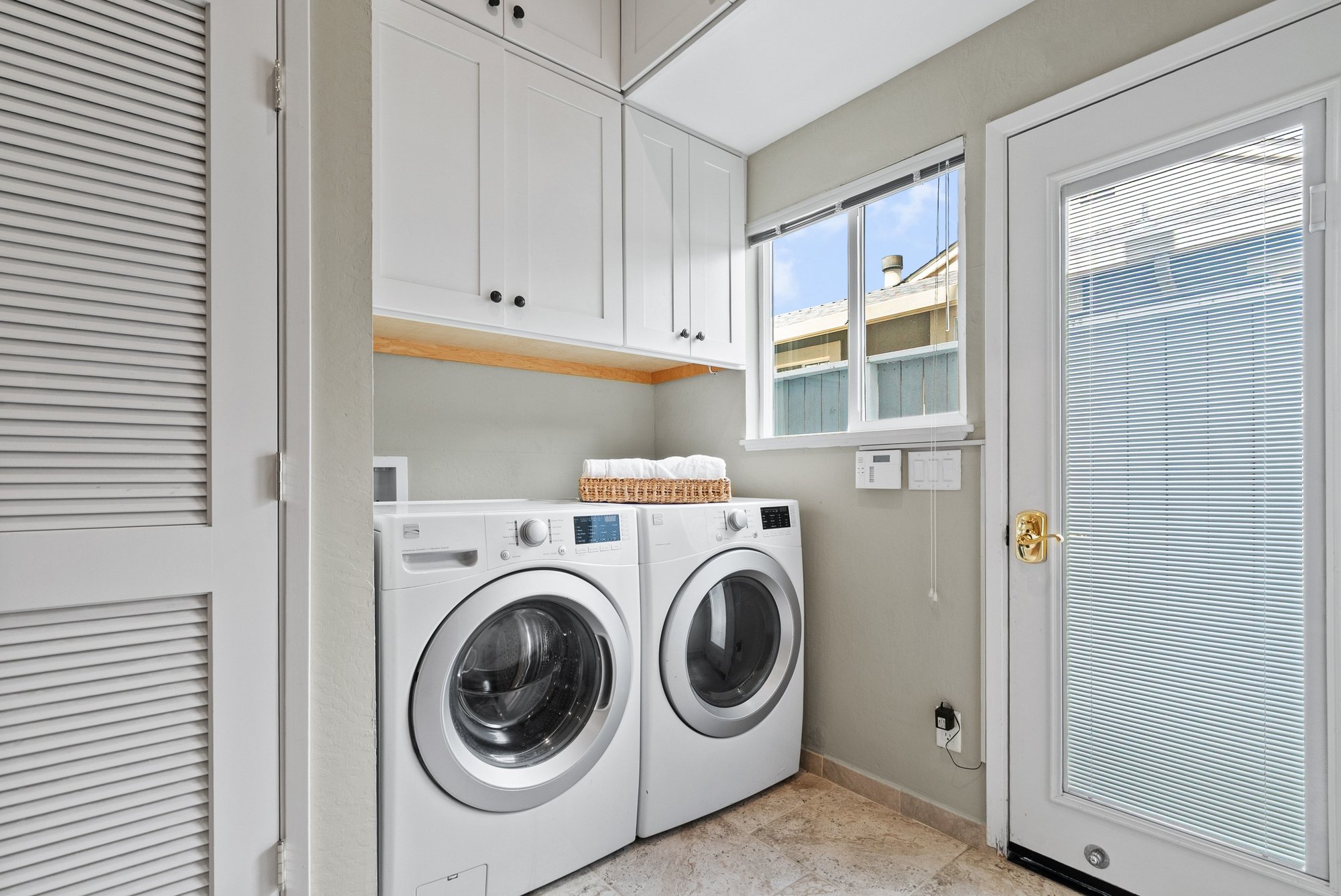  523 Middlefield Drive - 物件實景