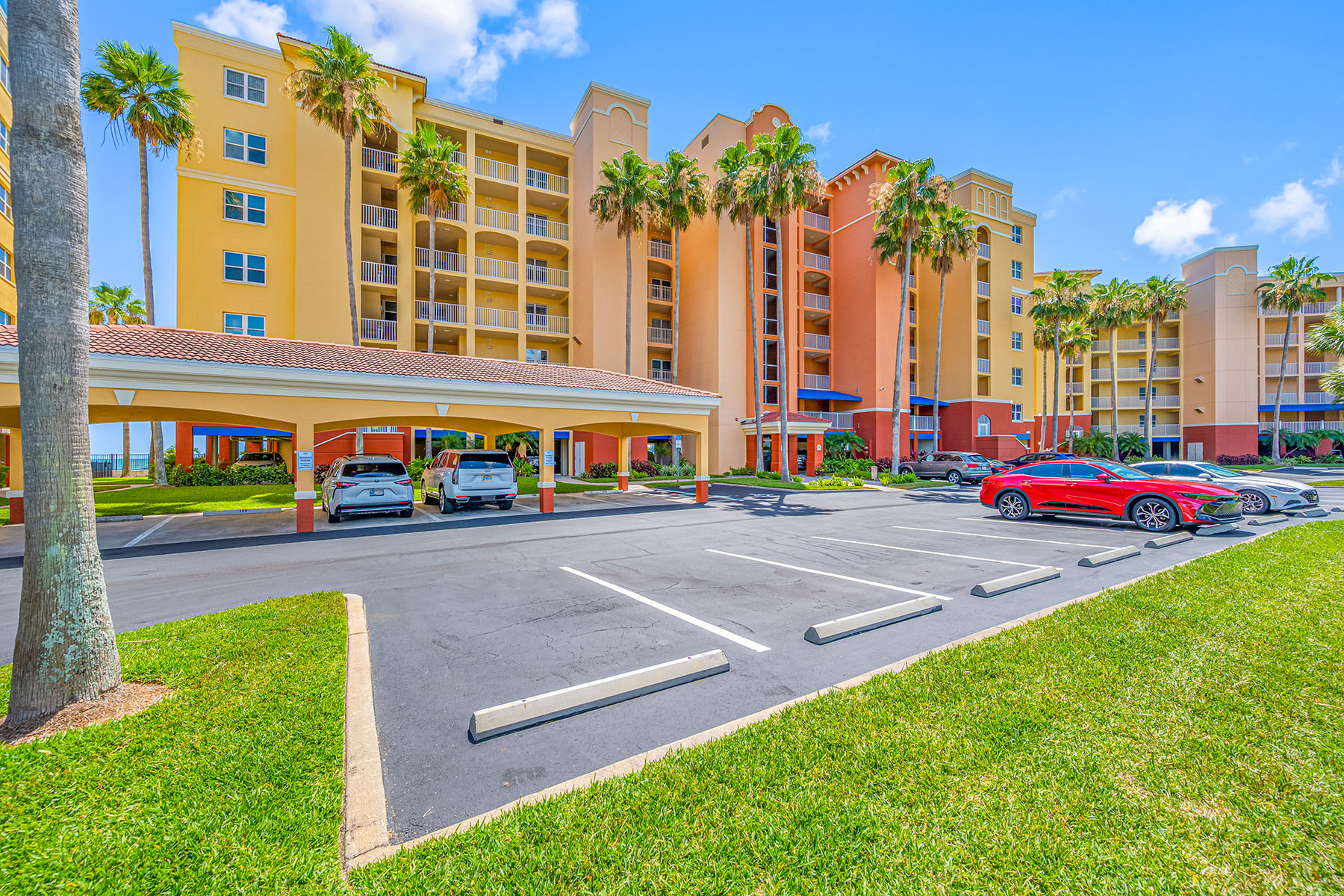  TIDES BEACH CLUB CONDO - 物件實景