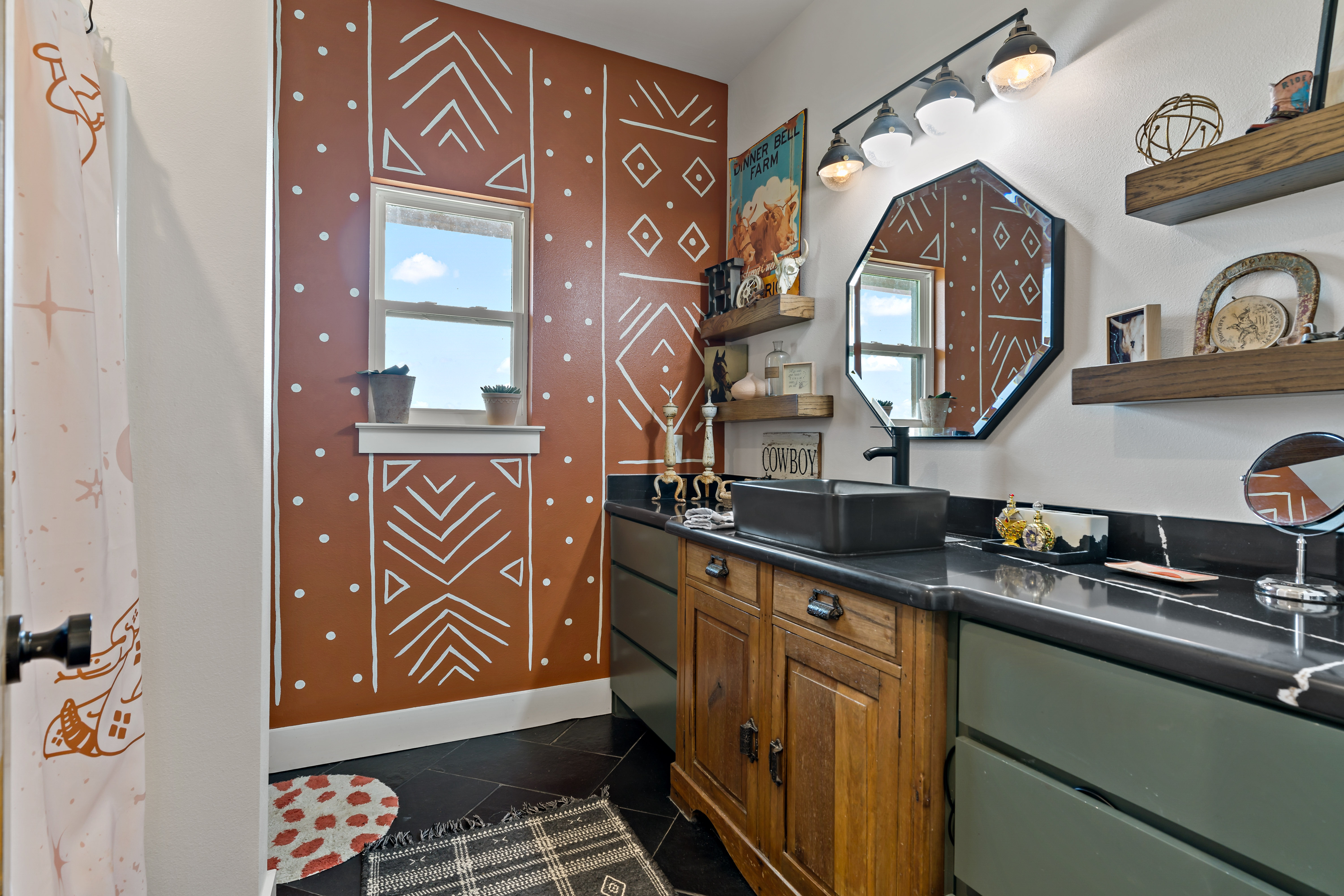 Paris, Texas, 75462, United States, 3 Bedrooms Bedrooms, ,2 BathroomsBathrooms,Residential,For Sale,1983529