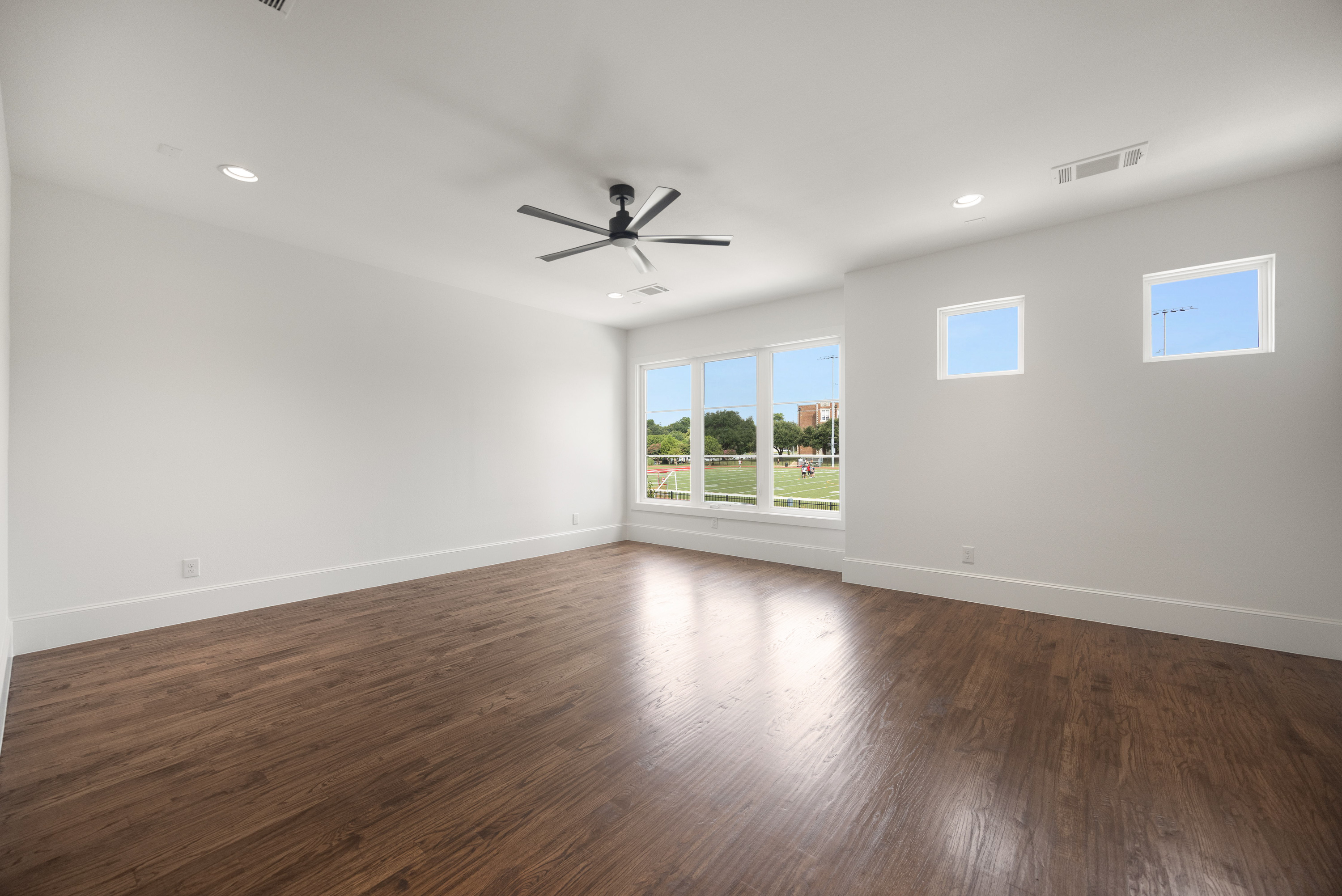  Coveted Builder in Covington Place - 物件實景