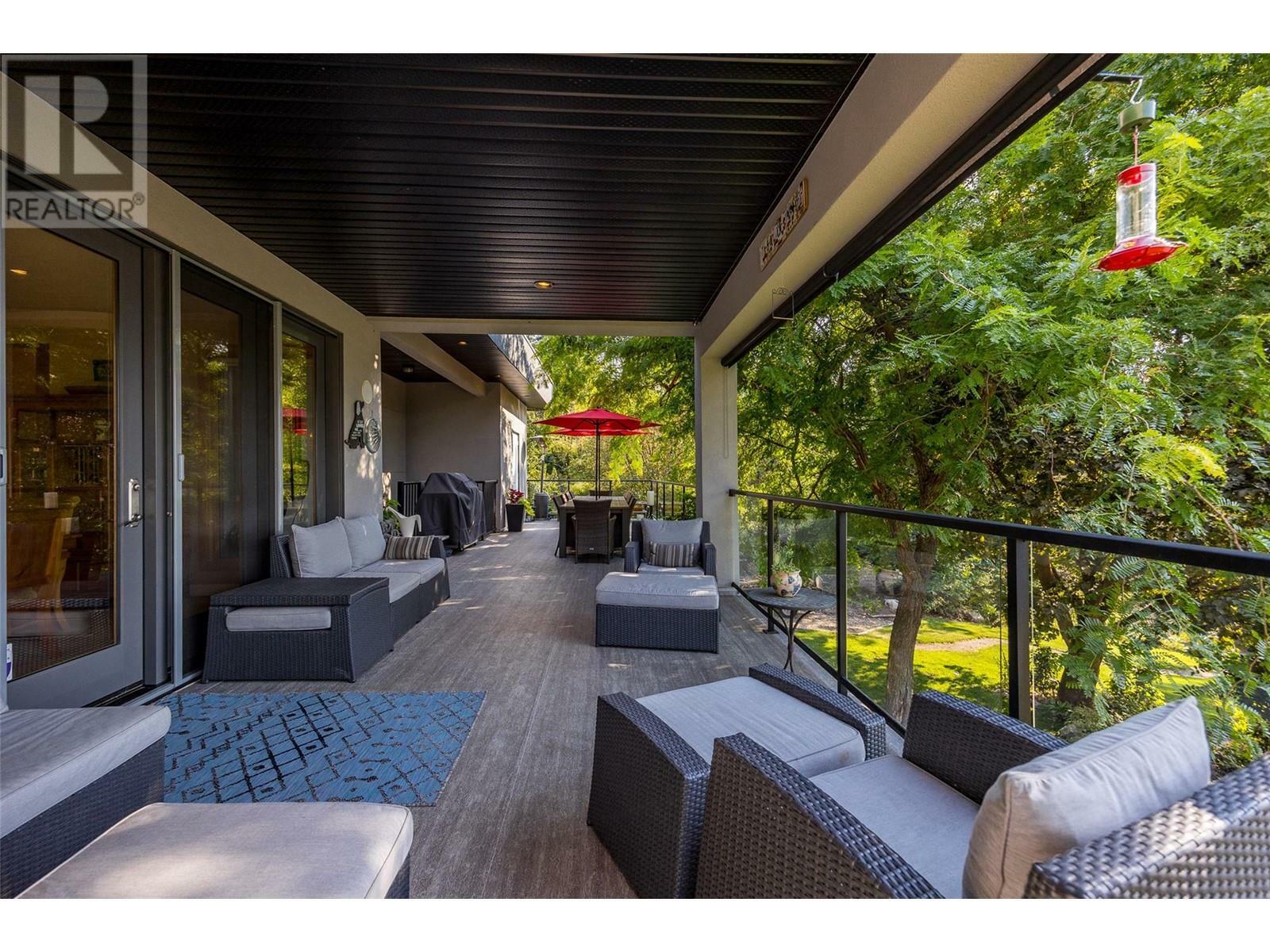 LAKE COUNTRY, British Columbia, V4V 1B3, CA, 5 Bedrooms Bedrooms, ,4 BathroomsBathrooms,Residential,For Sale,1838112