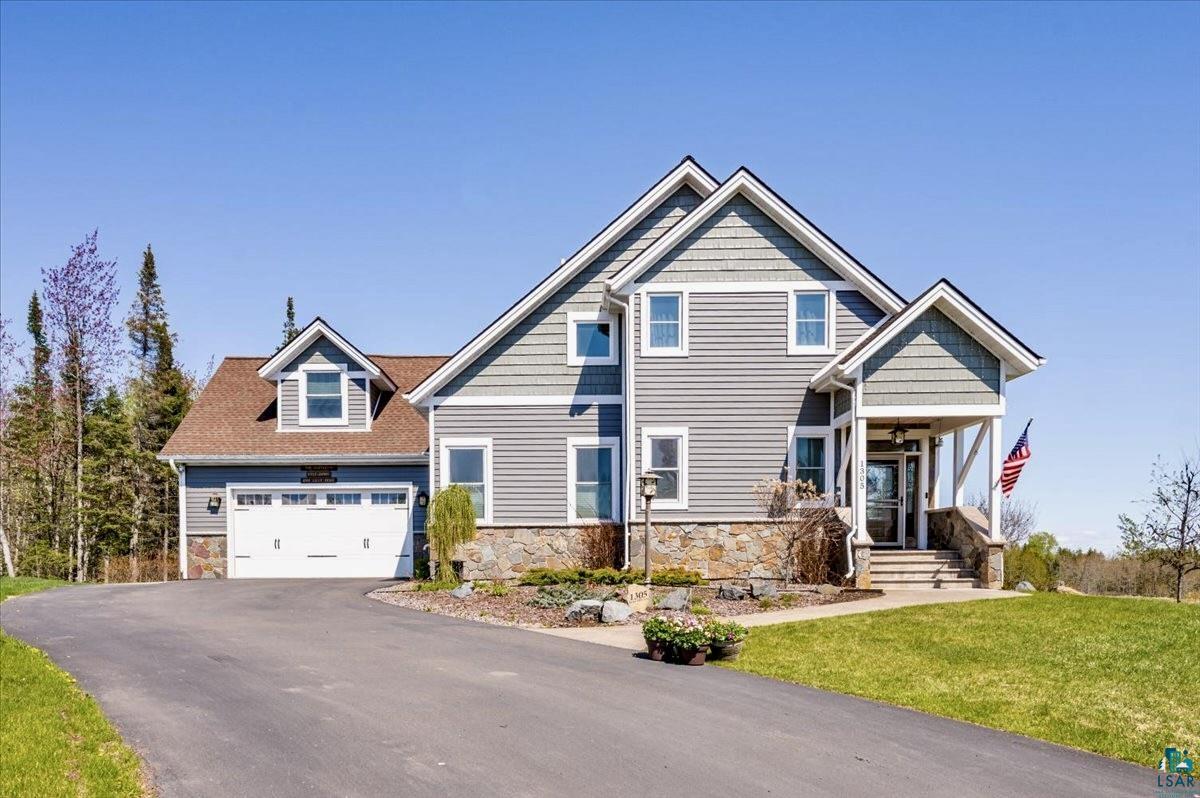 Two Harbors, Minnesota, 55616, United States, 4 Bedrooms Bedrooms, ,2 BathroomsBathrooms,Residential,For Sale,2048157