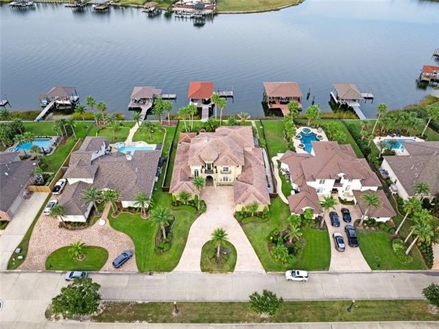 Slidell, Louisiana, 70461, United States, 5 Bedrooms Bedrooms, ,7 BathroomsBathrooms,Residential,For Sale,2005702